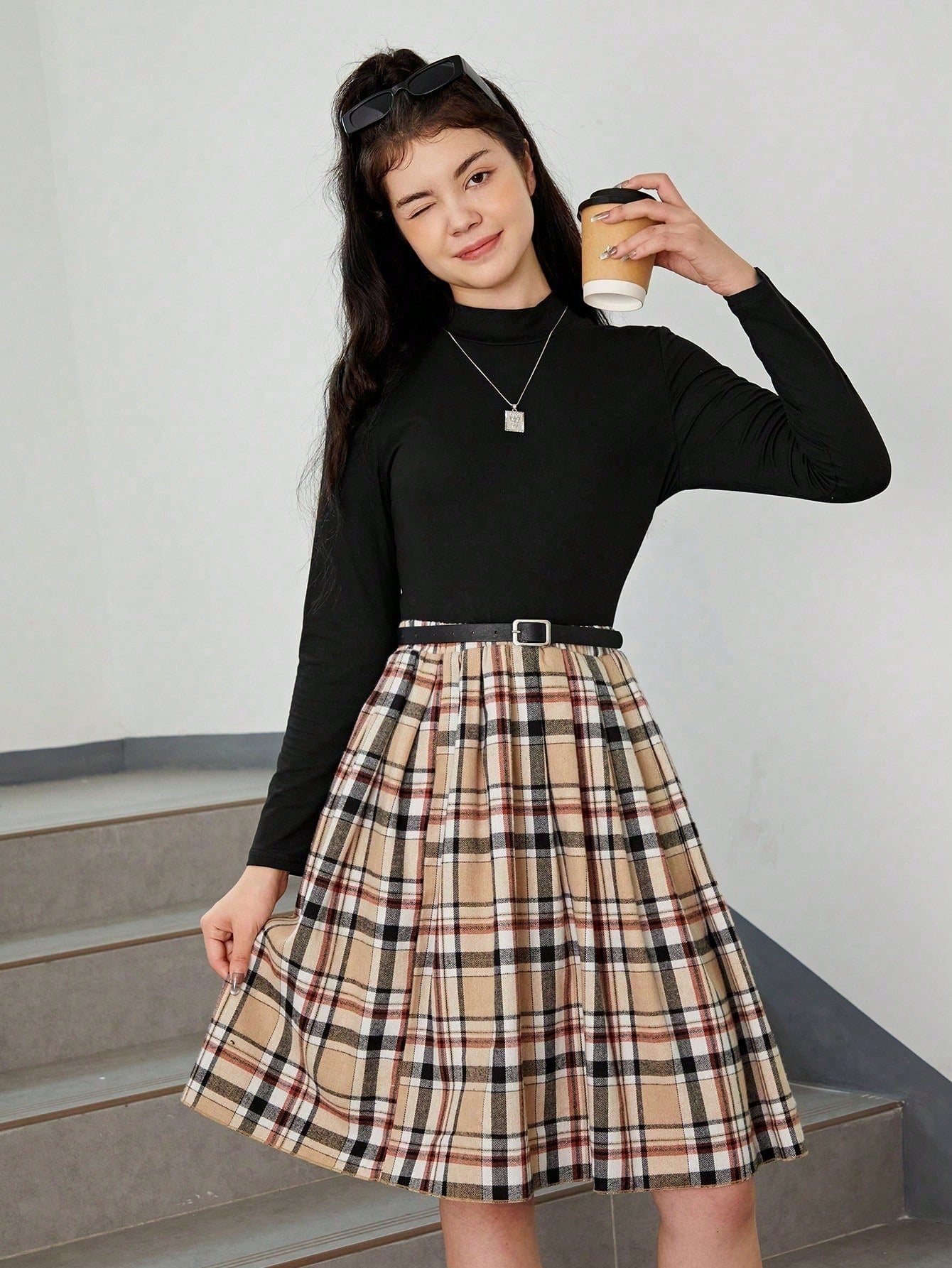 2pcs/Set Tween Girls' Elegant Casual High Neck Top And Plaid Skirt Set