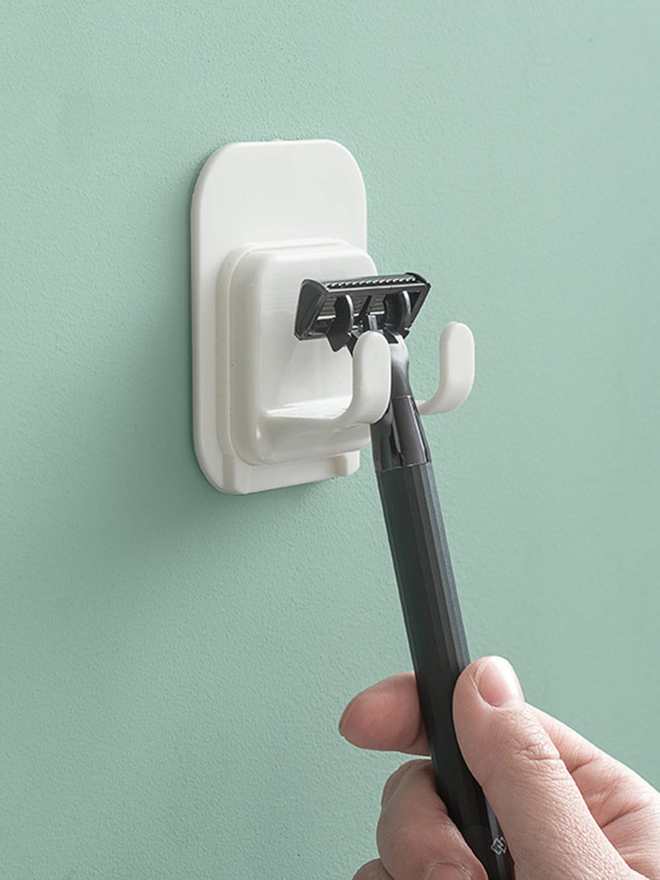 1pc Wall Mounted Razor Holder