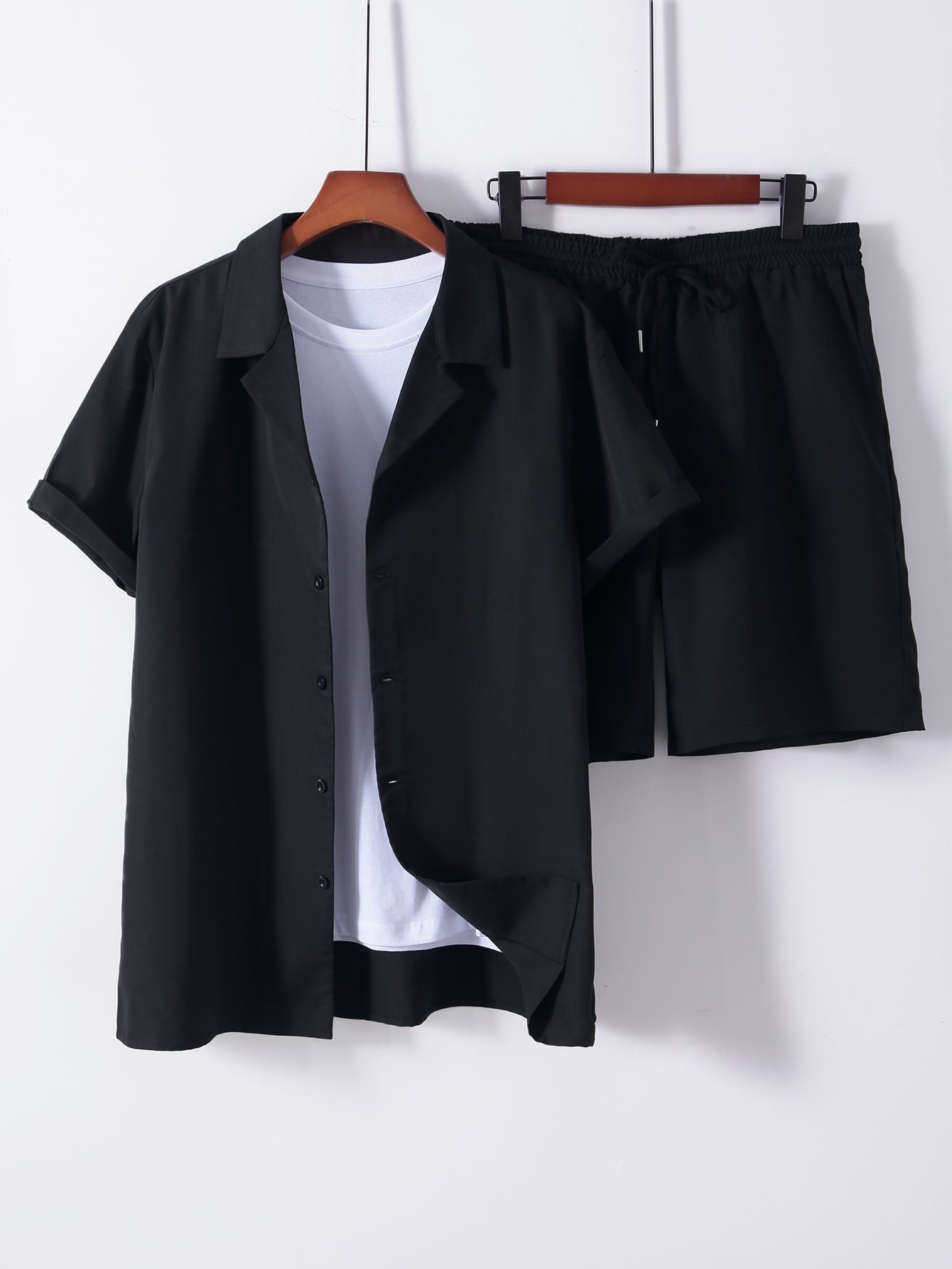 Men Solid Lapel Neck Shirt & Shorts