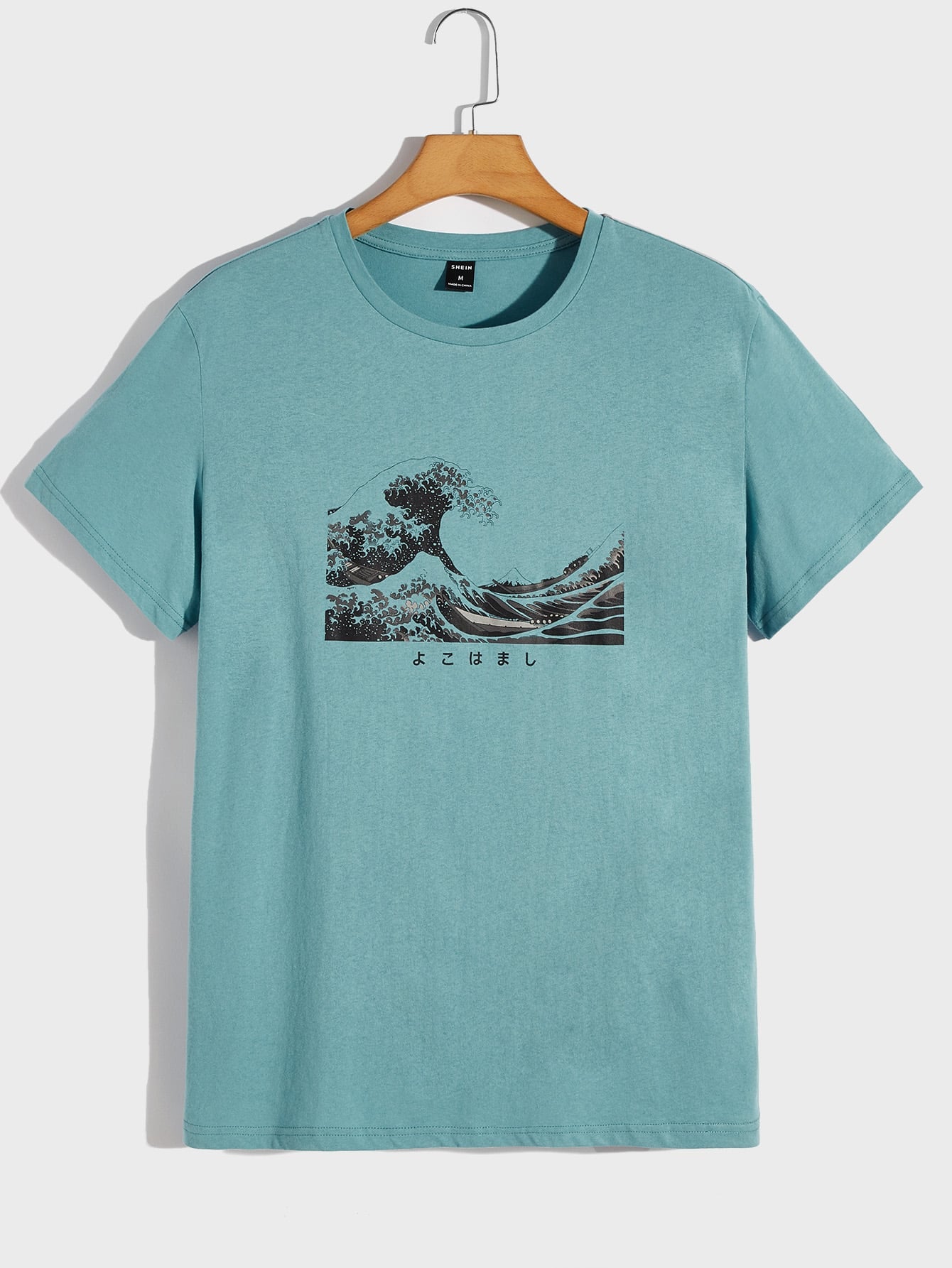 Men Cotton Wave And Japanese Letter Graphic Tee