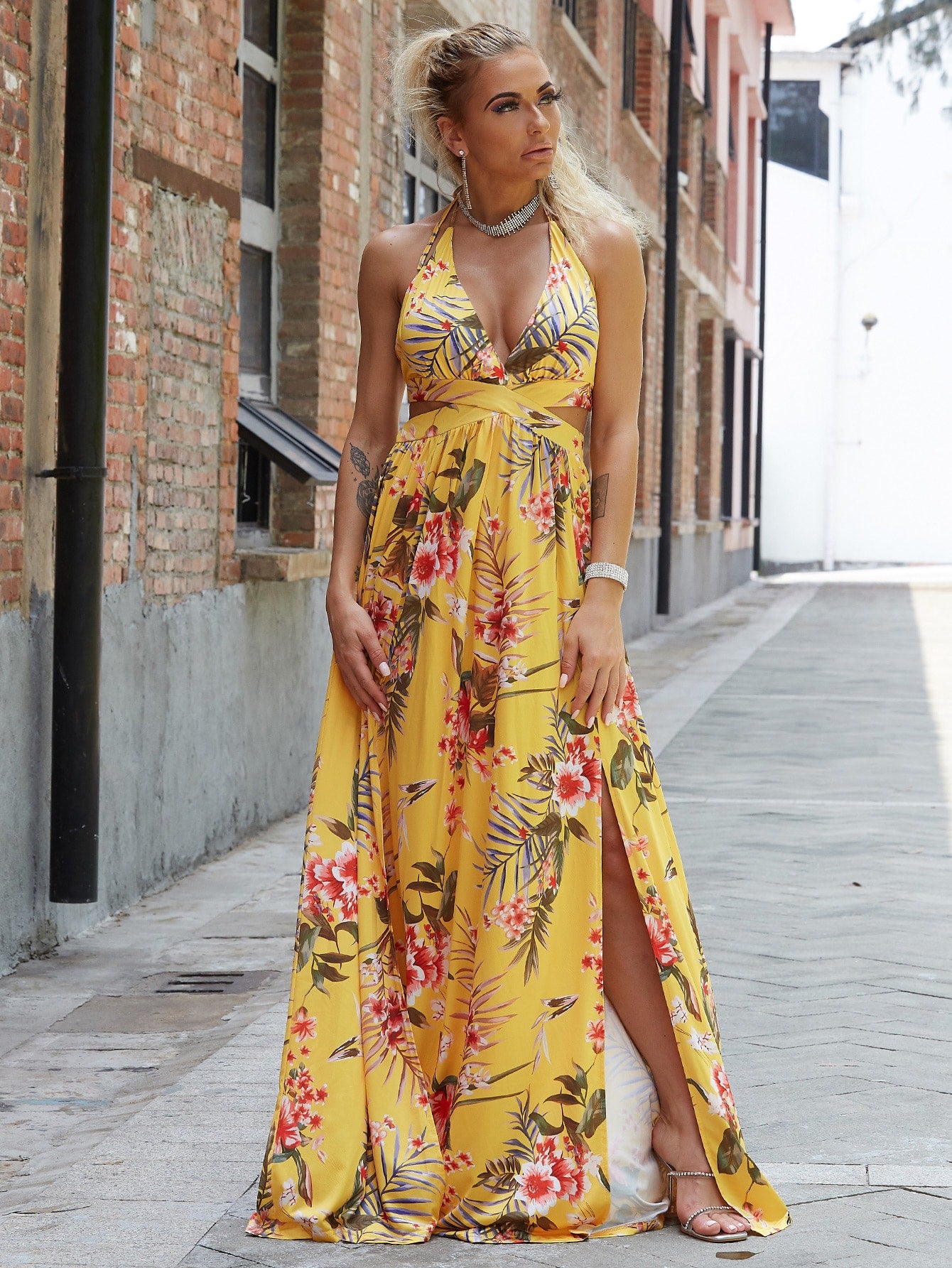 Plunging Neck Tie Back M-slit Floral Maxi Dress