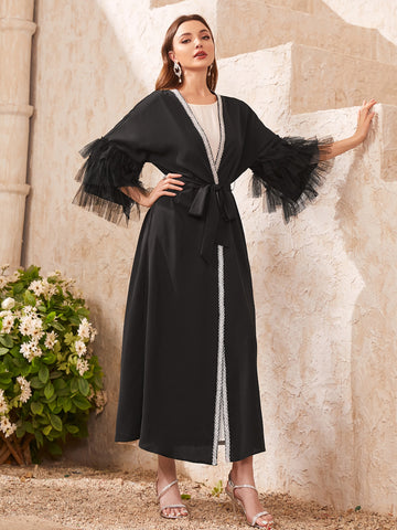 Solid Contrast Mesh Belted Abaya