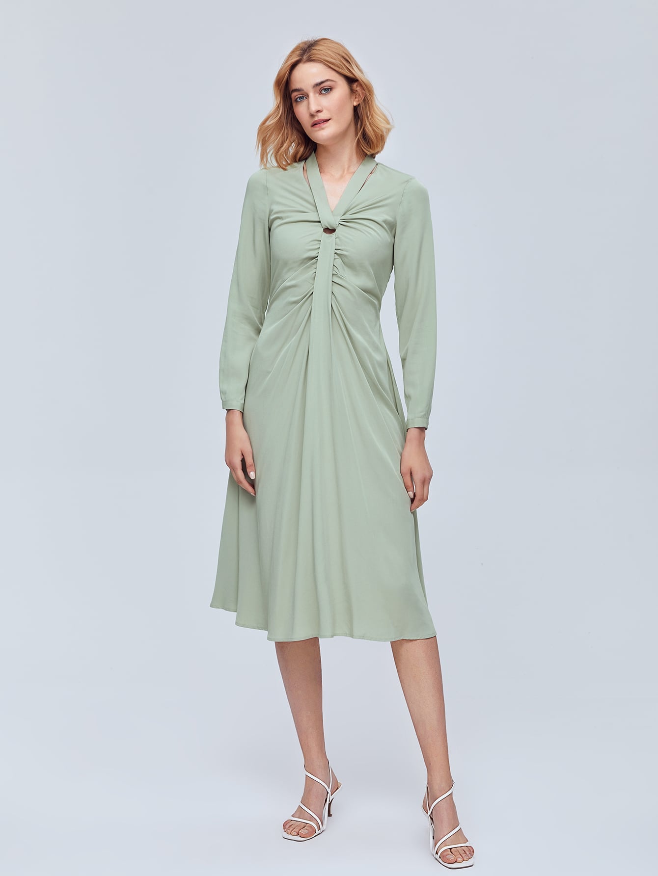 VISCOSE GATHERED FLOWY DRESS