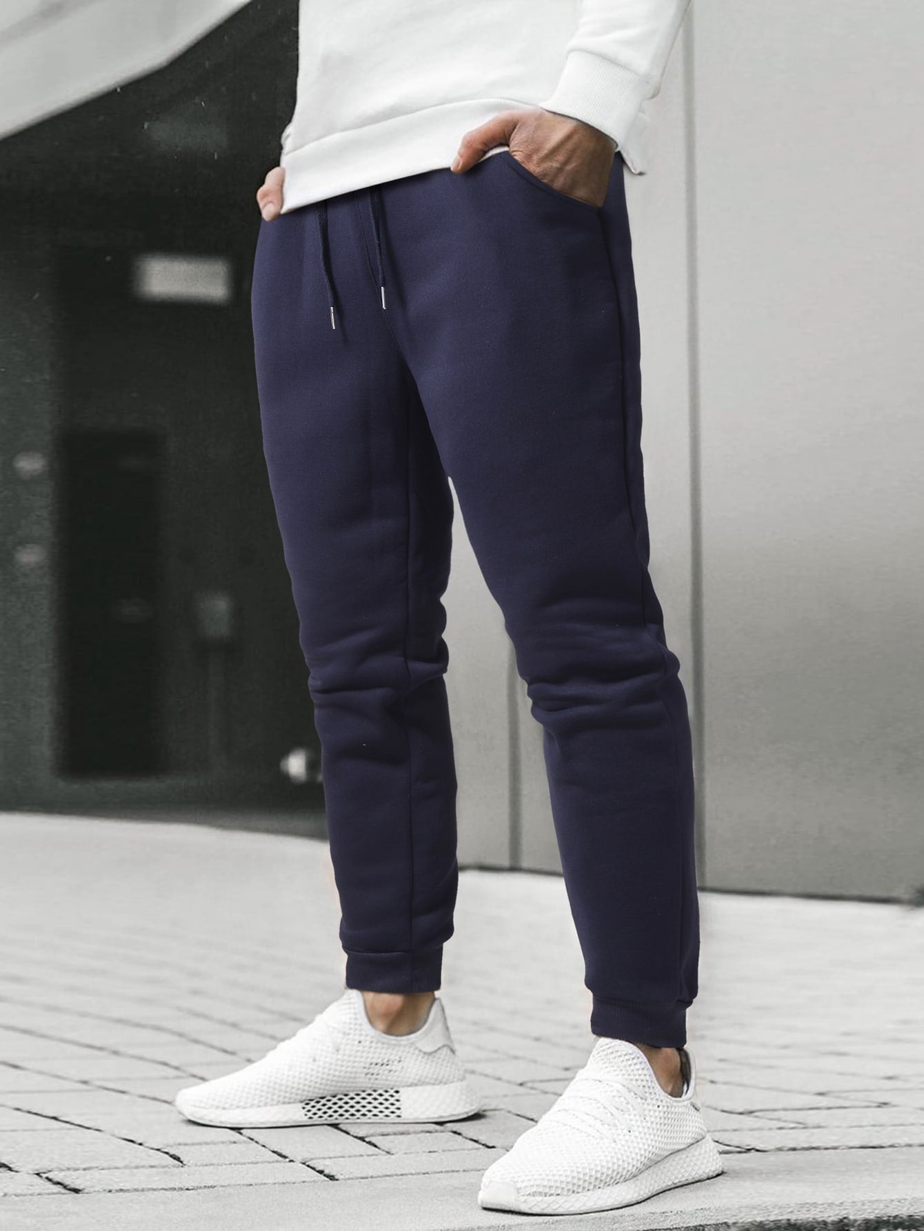 Men Solid Drawstring Waist Slant Pocket Sweatpants