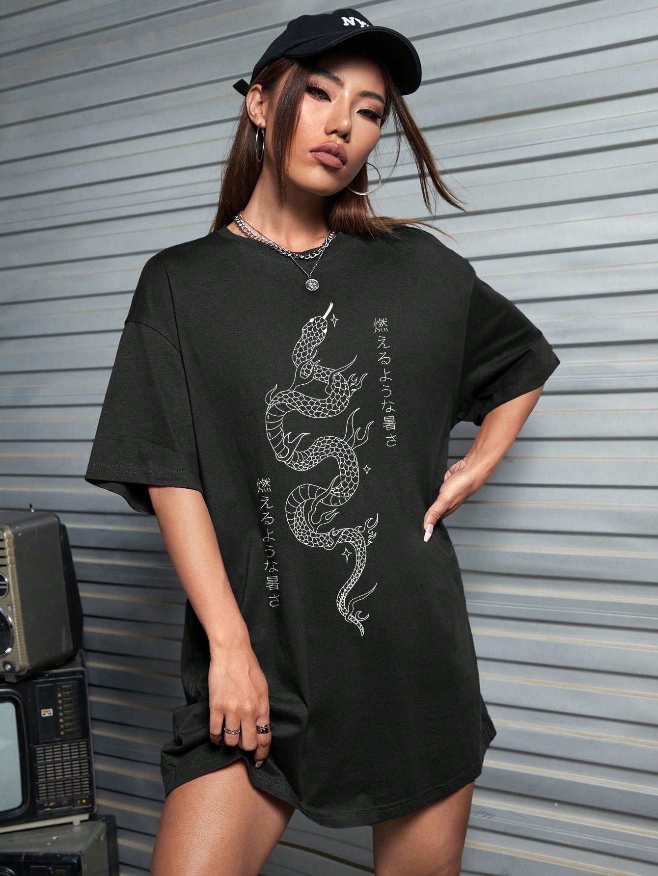 Snake & Japanese Slogan Graphic Drop Shoulder Oversize Tee Dress