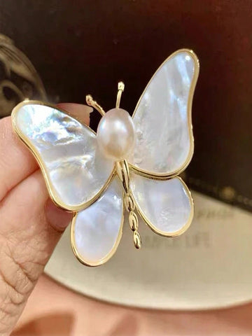 1pc New Fashion Women's Butterfly Brooch With Faux Pearl & Pin For Party Wedding Gift Clothing Accessories Jewelry Gift