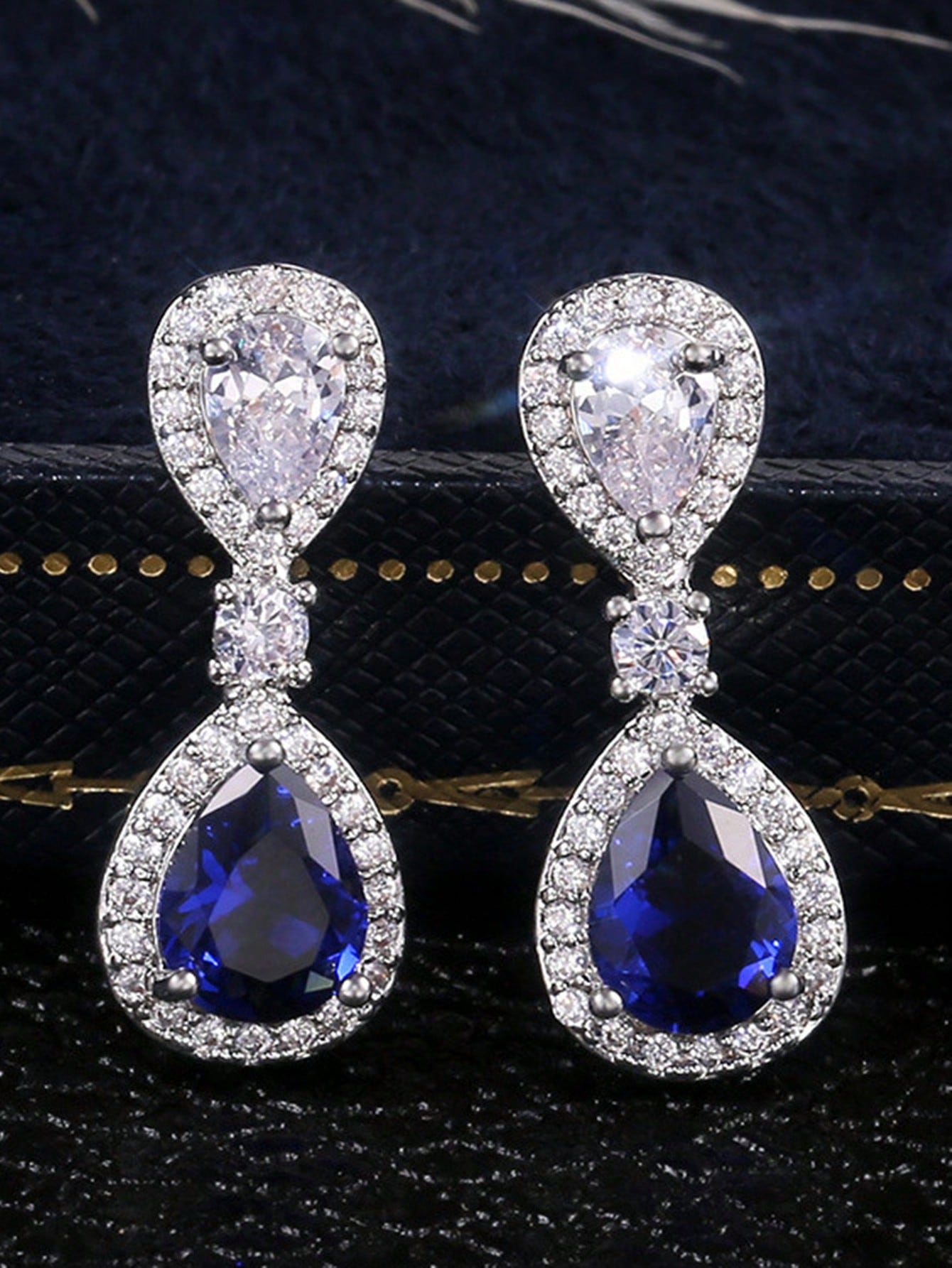 1pair Glamorous Rhinestone Water Drop Earrings For Women For Daily Decoration