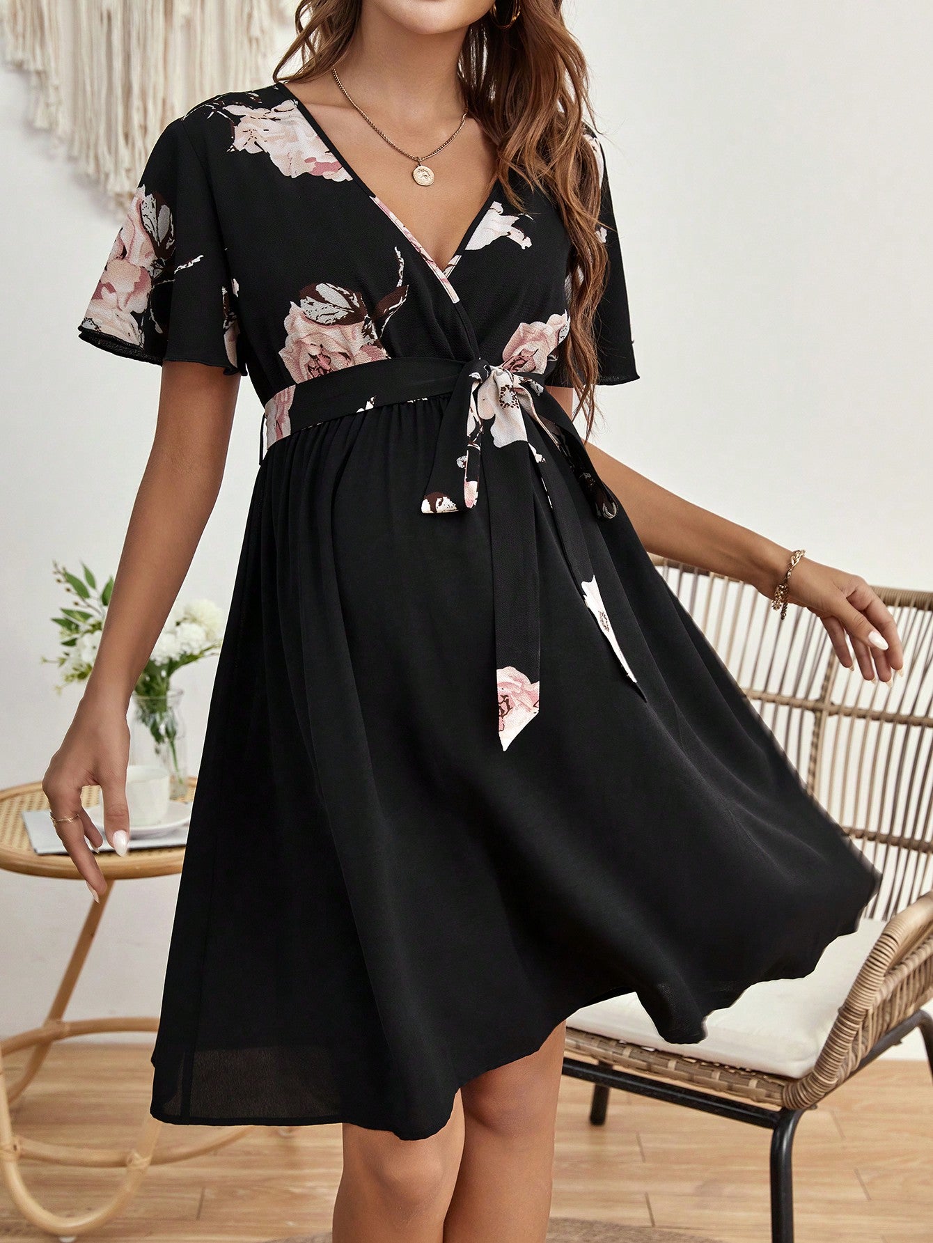 Maternity Floral Print Butterfly Sleeve Belted Dress