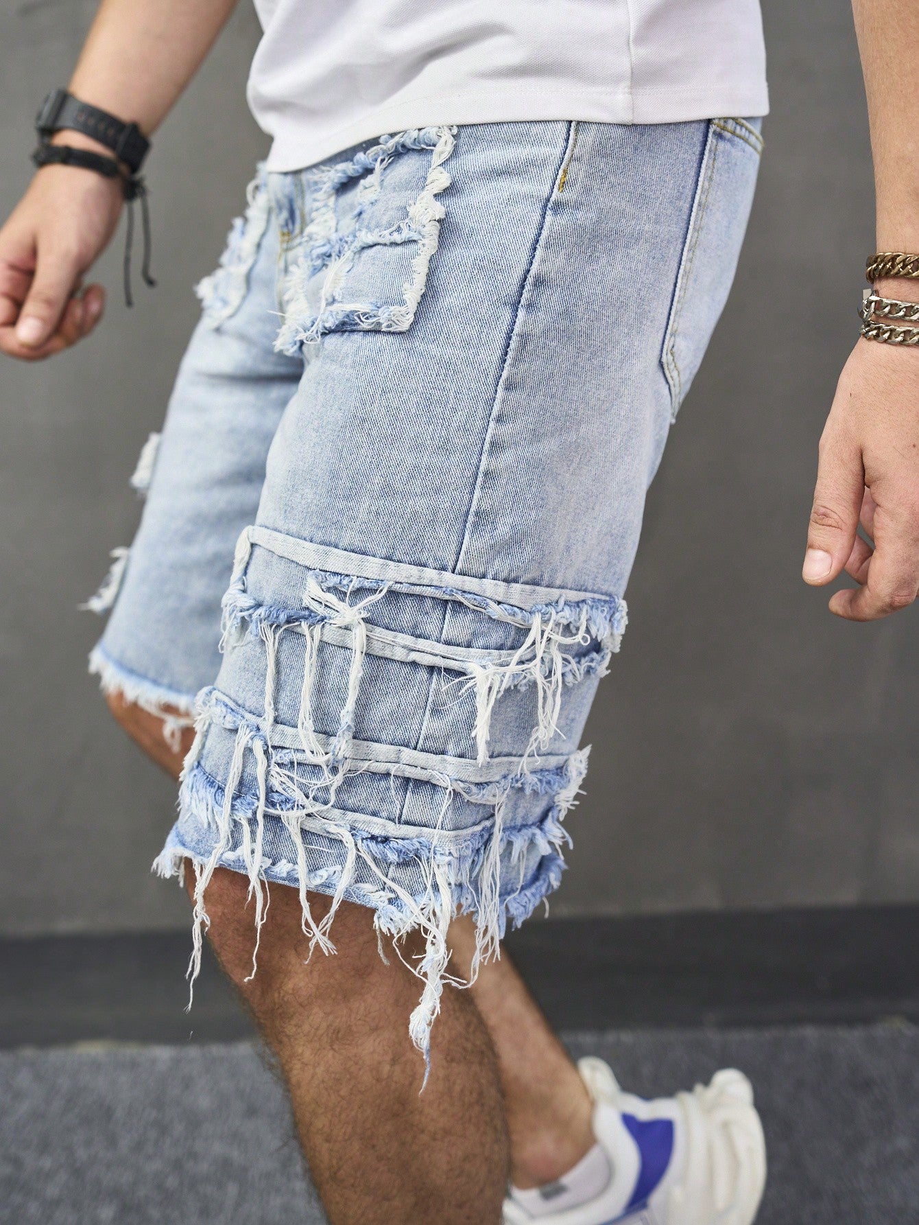 Men Cotton Raw Trim Denim Shorts