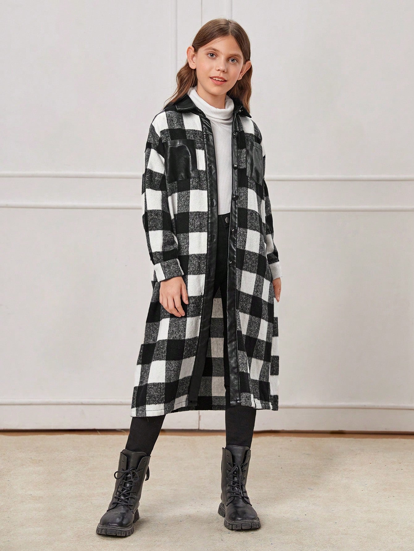 Tween Girl Buffalo Plaid Print Drop Shoulder Pocket Patched Overcoat Without Tee