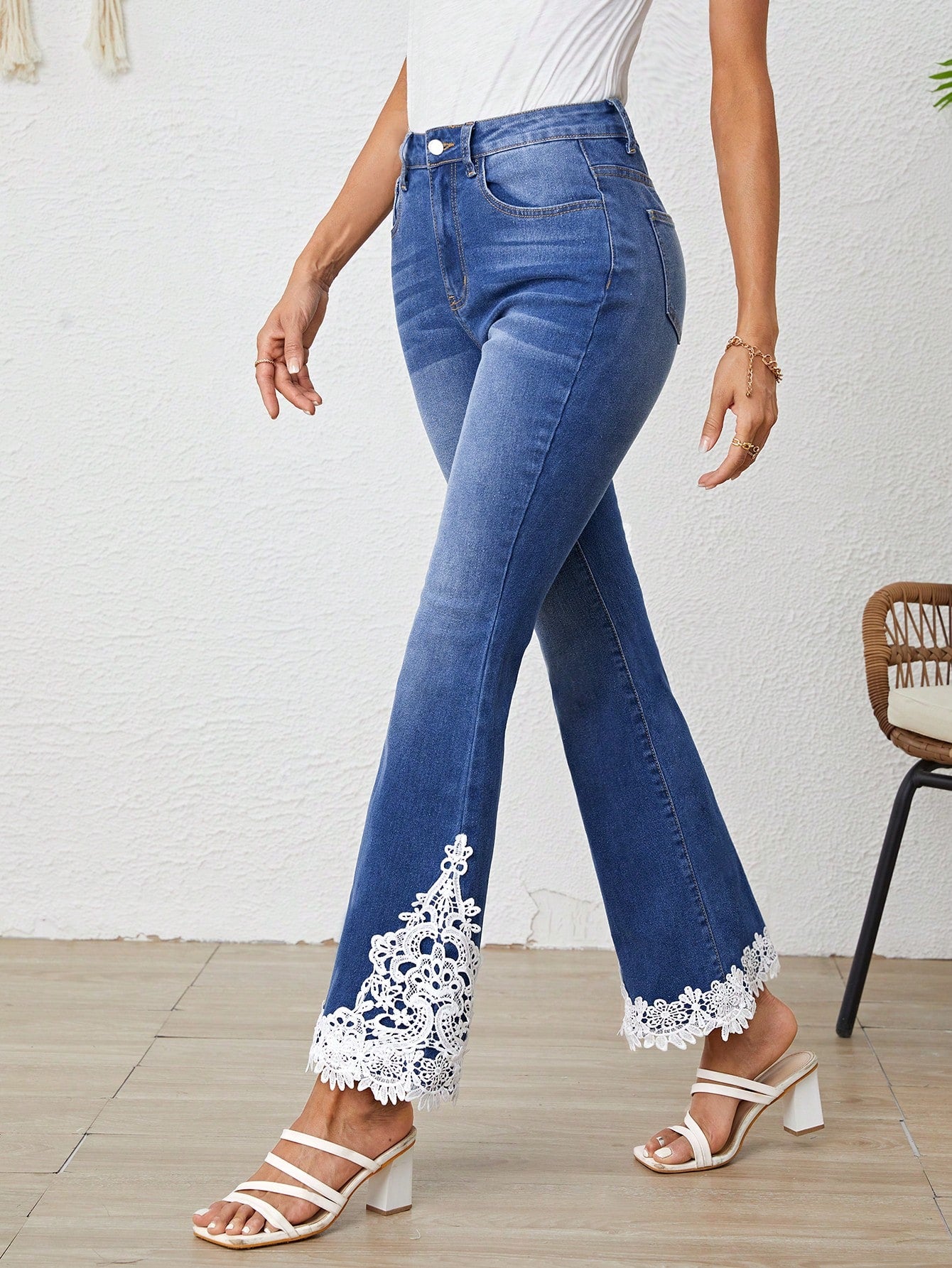 Guipure Lace Appliques Flare Leg Jeans