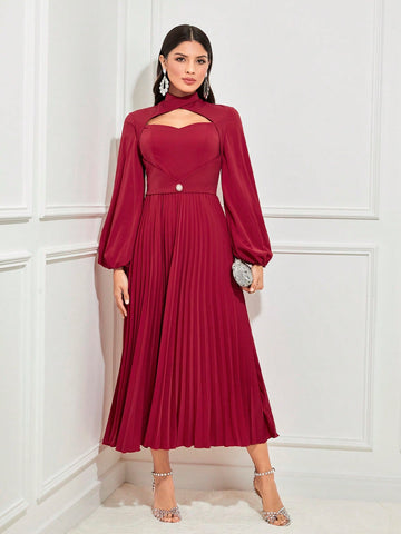 Cut Out Front Lantern Sleeve Pleated Hem Dress