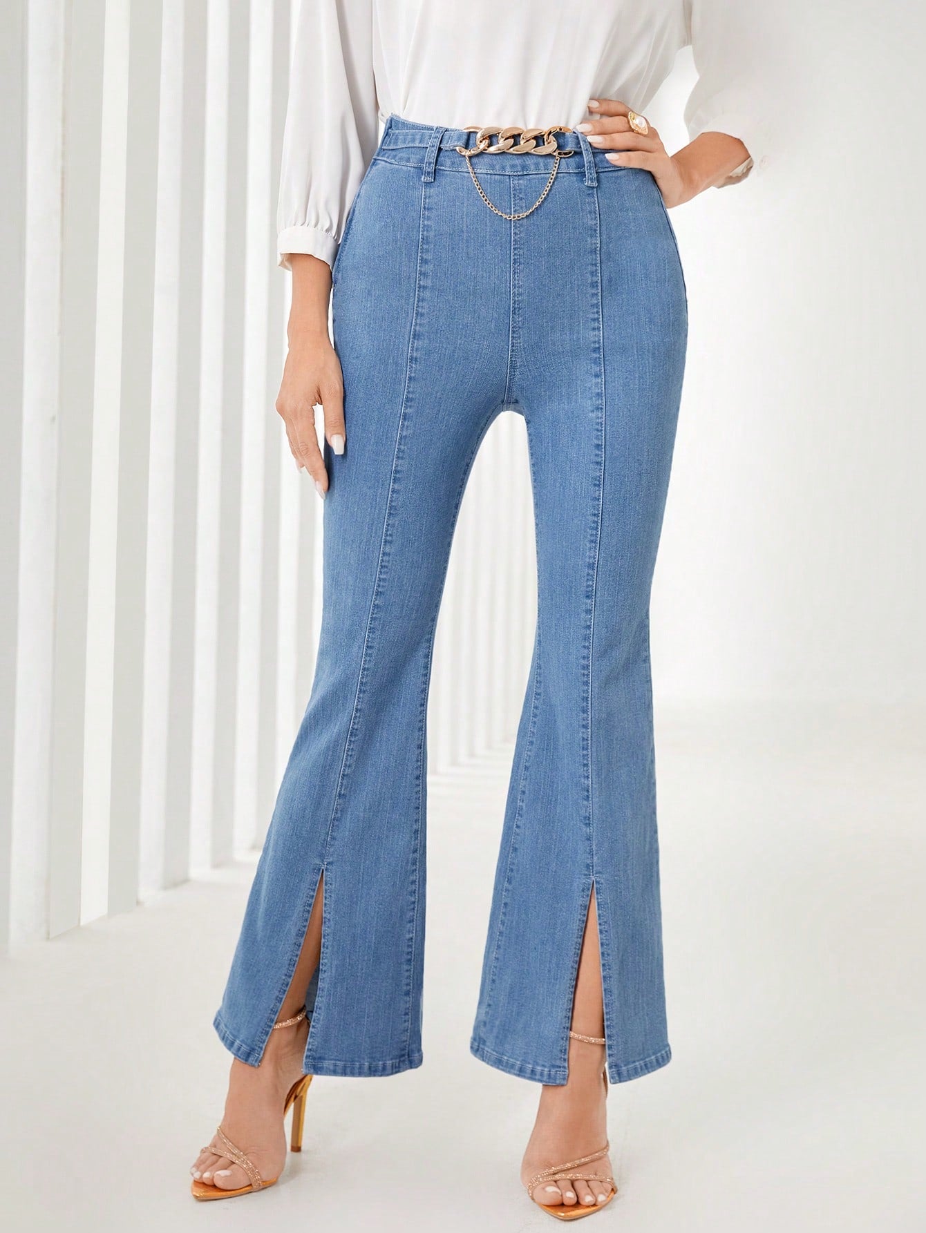 Chain Detail Split Hem Flare Leg Jeans