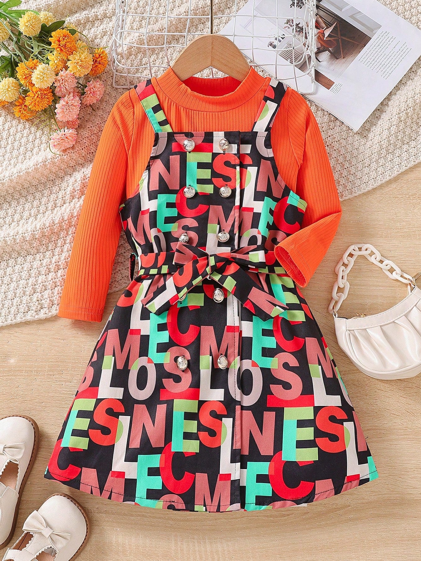 Young Girl Letter Graphic Overall Dress & Solid Tee