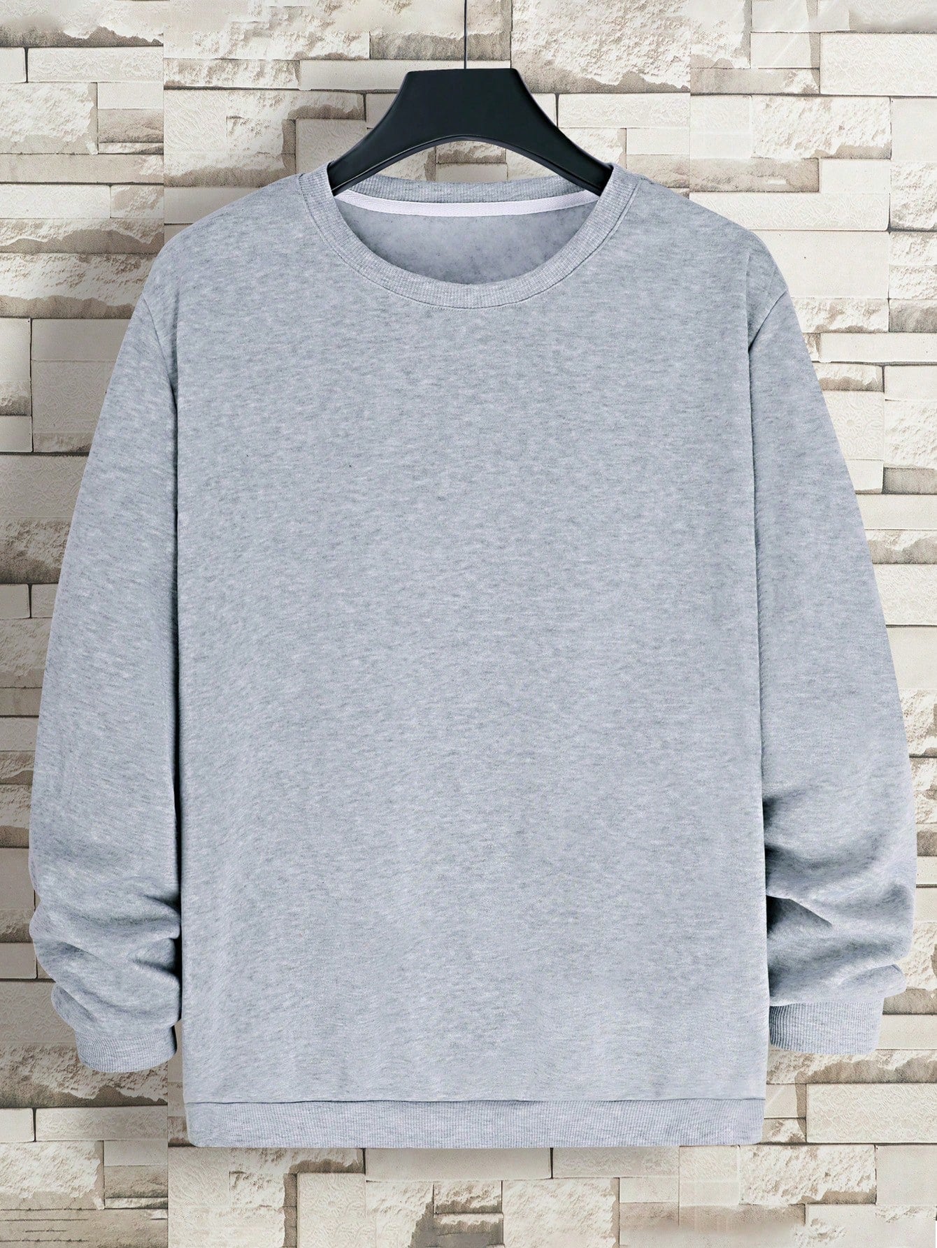 Men Solid Thermal Lined Sweatshirt