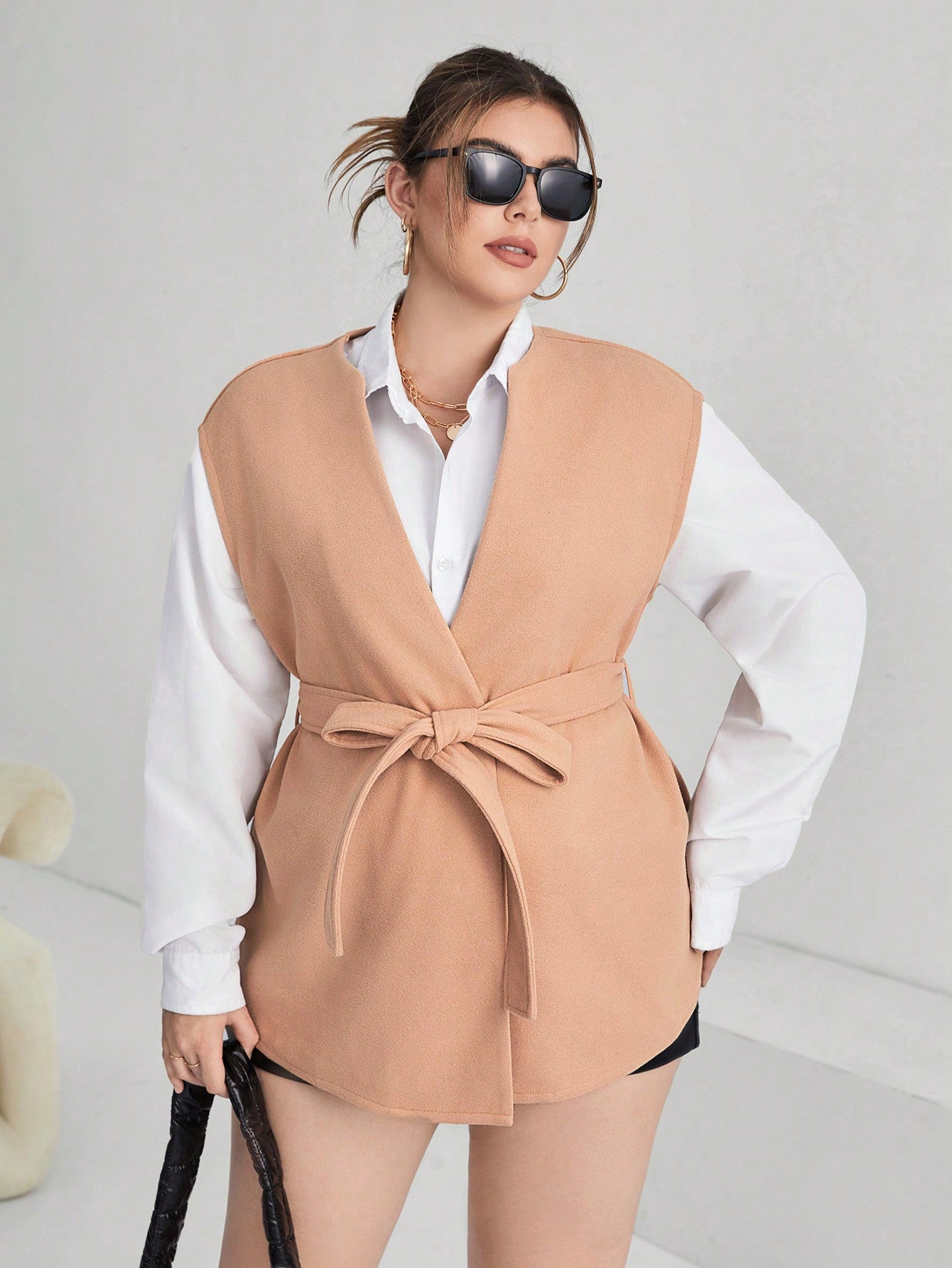 Plus Solid Belted Vest Overcoat Without Blouse