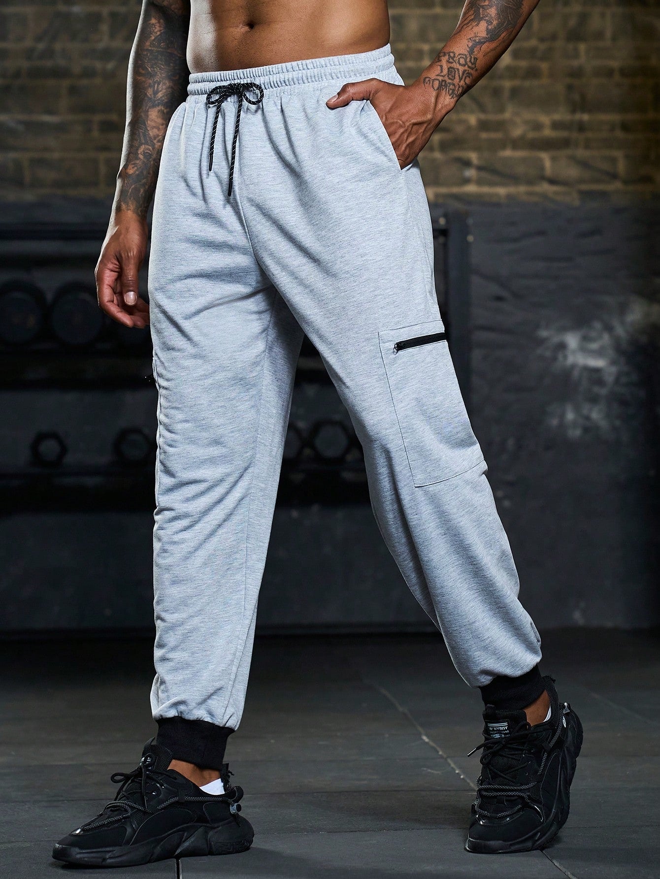 Men Drawstring Waist Sports Pants