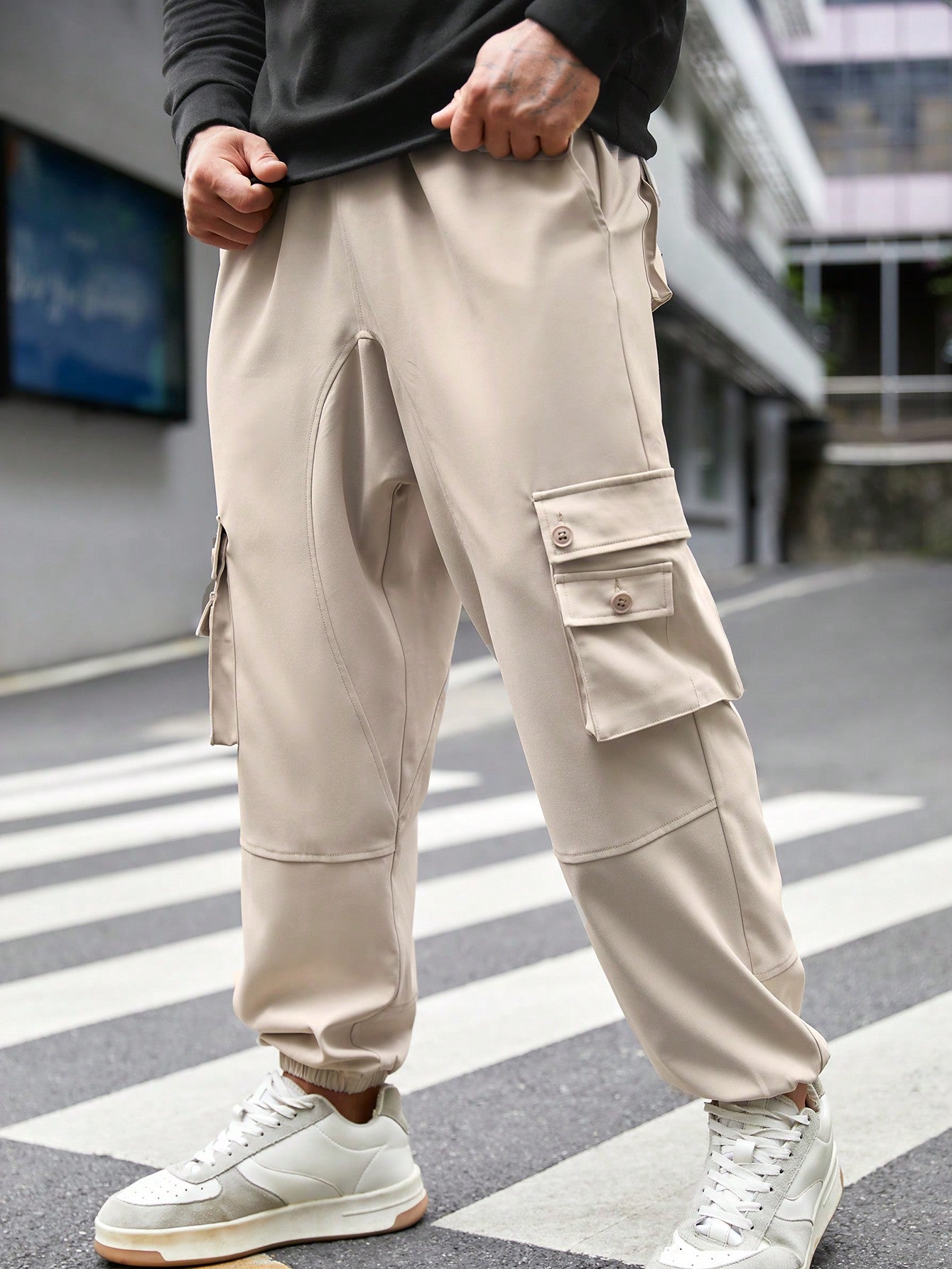 Men Flap Pocket Side Cargo Pants