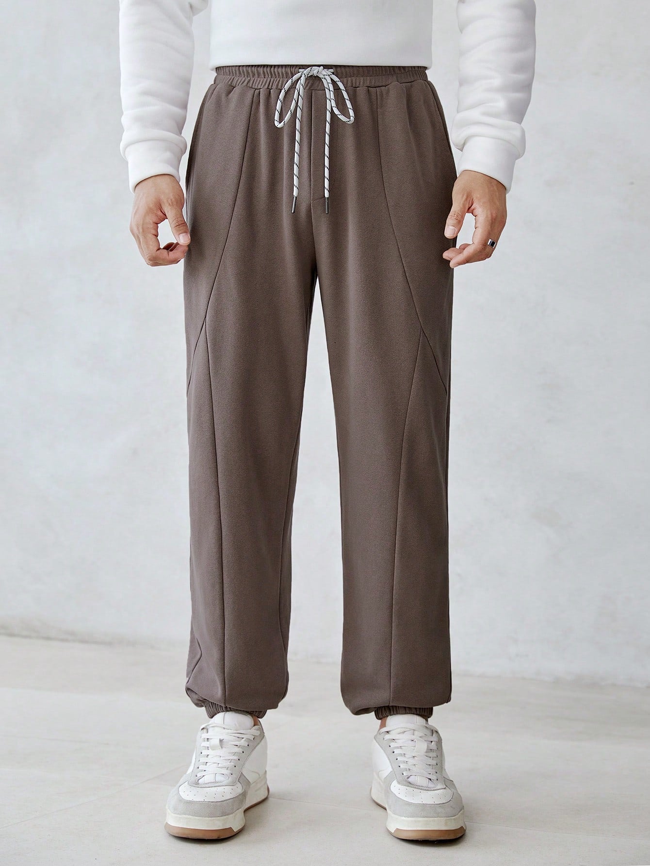 Men Drawstring Waist Seam Detail Drawstring Waist Sweatpants