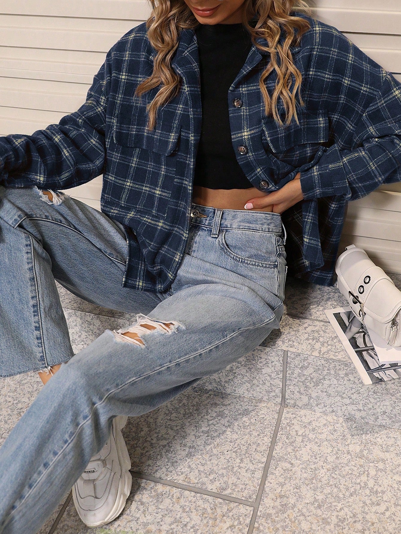 Plaid Print Drop Shoulder Flap Pocket Jacket