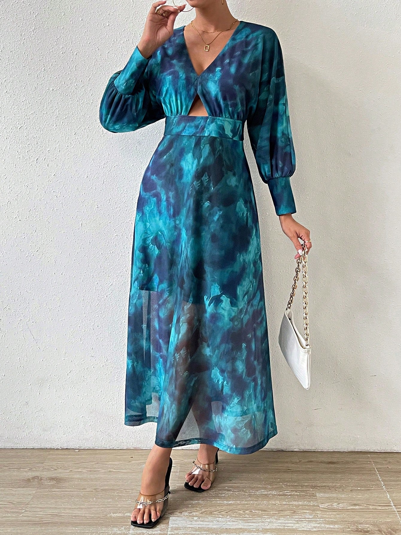 Tie Dye Cut Out Front Batwing Sleeve Dress