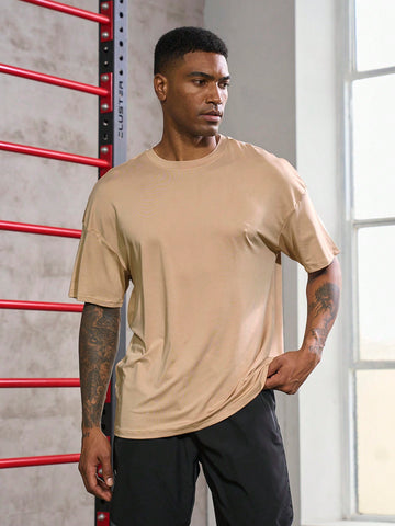 Men Solid Drop Shoulder Tee Workout Tops