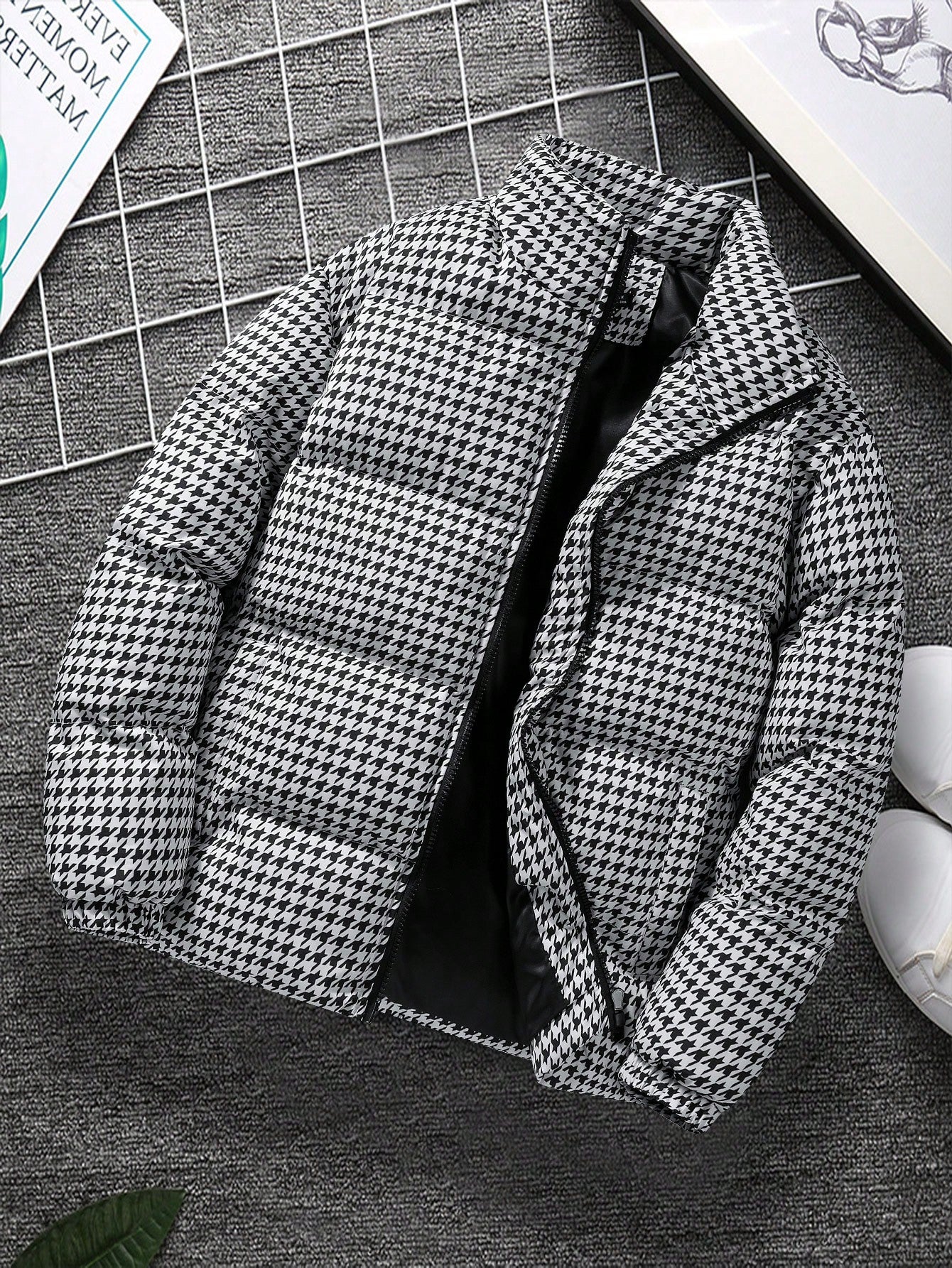 Loose Fit Men's Houndstooth Printed Zipper Closure Puffer Coat