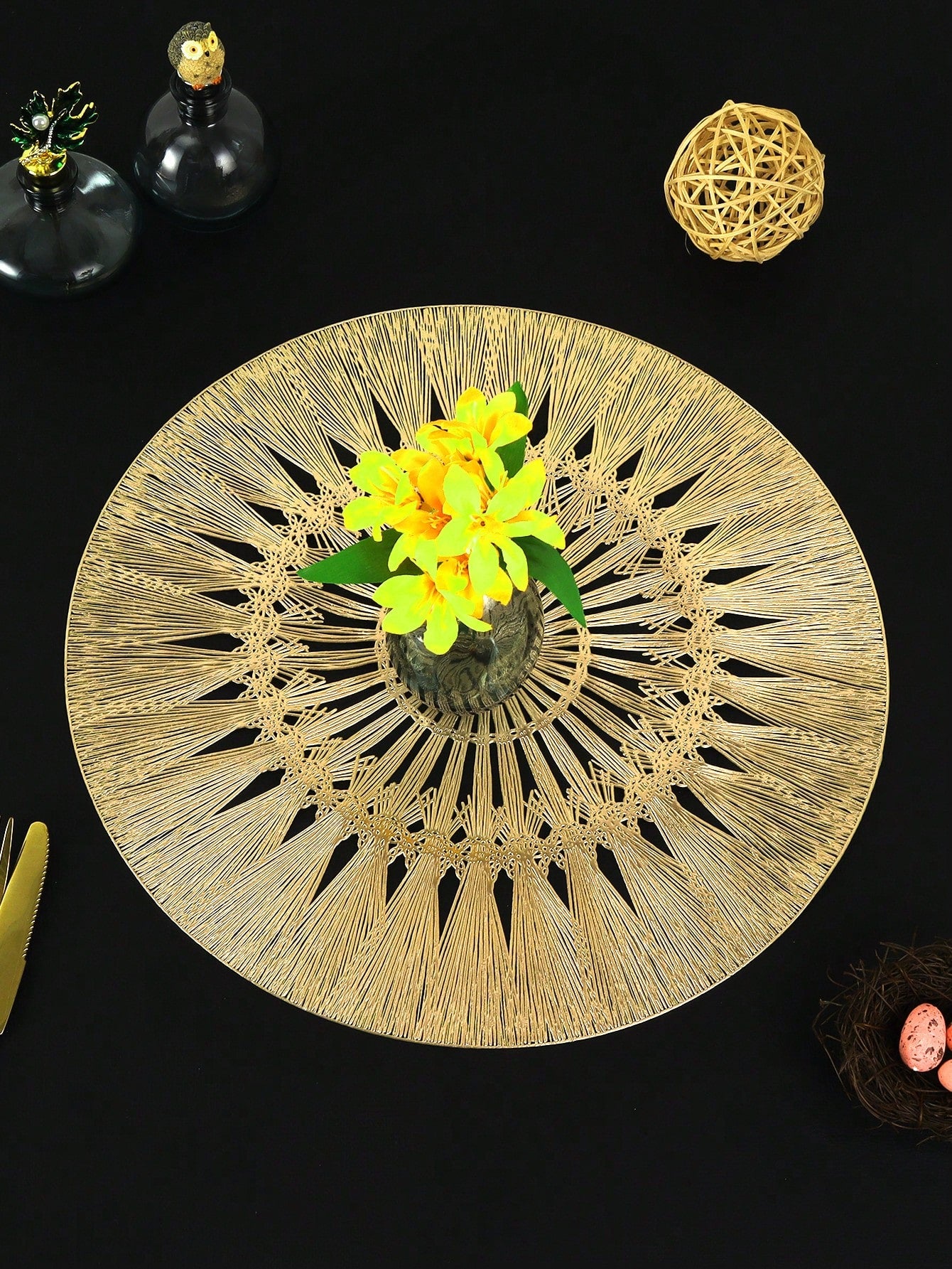 4pcs Simple & Fashionable Natural Style Woven Placemat With Hollow Out, Waterproof And Heat Insulation, Used For Home Kitchen, Restaurant, Hotel, Farmhouse, Family, Festival Celebration, Wedding, Party, Birthday, Table Decoration And Vase Pad, Western Mat