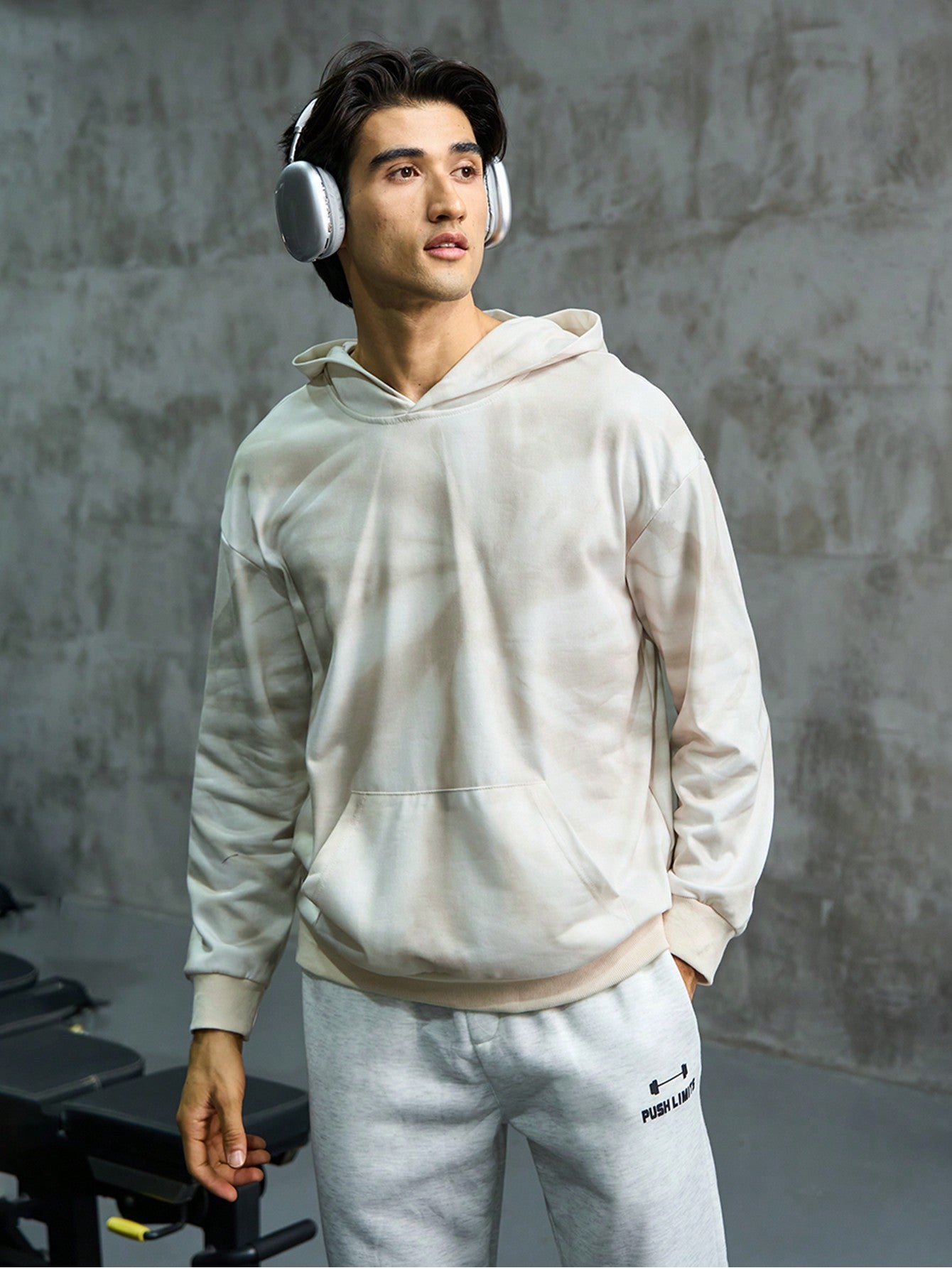 Men Tie Dye Kangaroo Pocket Drop Shoulder Sports Hoodie