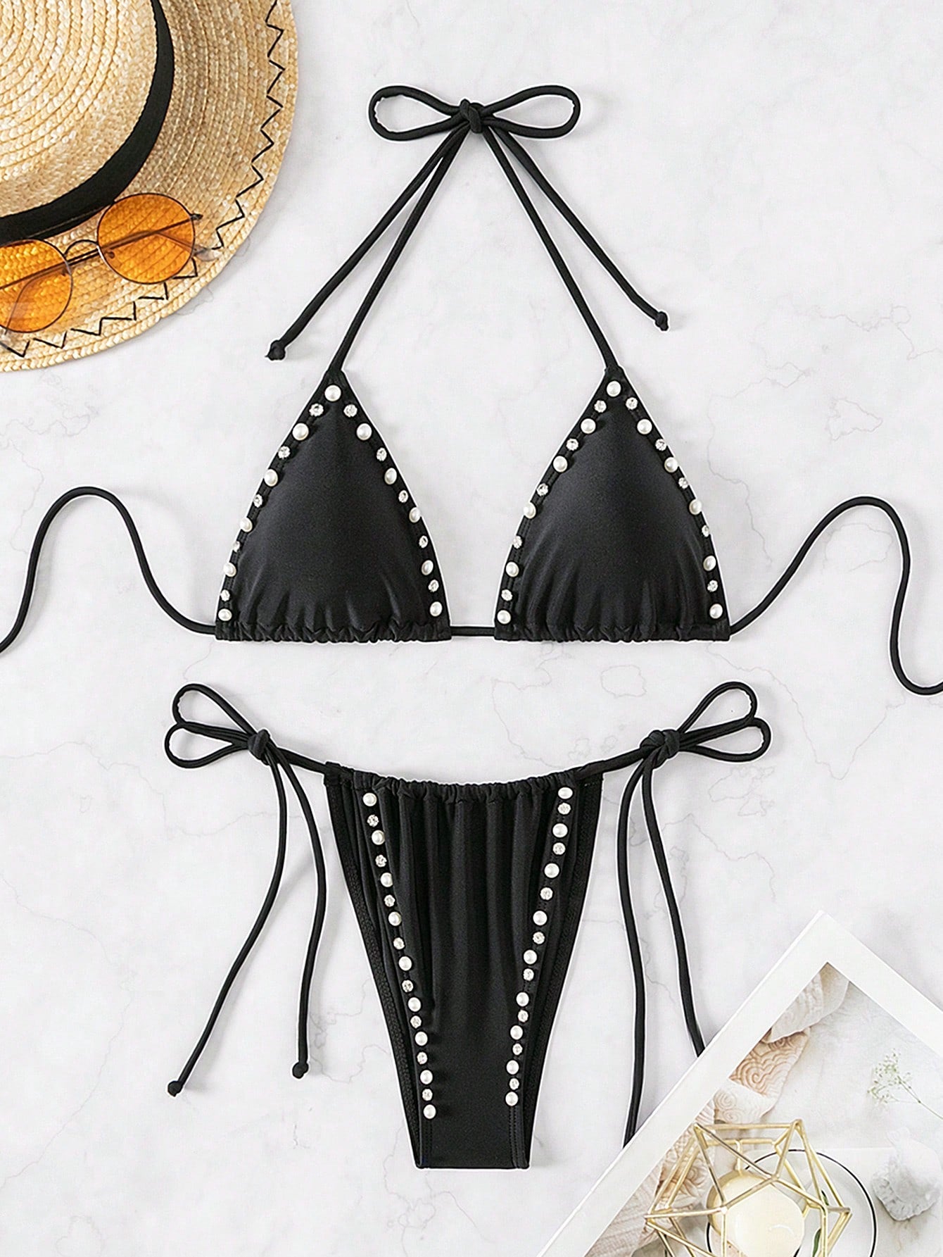 Black Halter Neck Bikini Set With Triangle Separated Body And Rhinestone Decoration