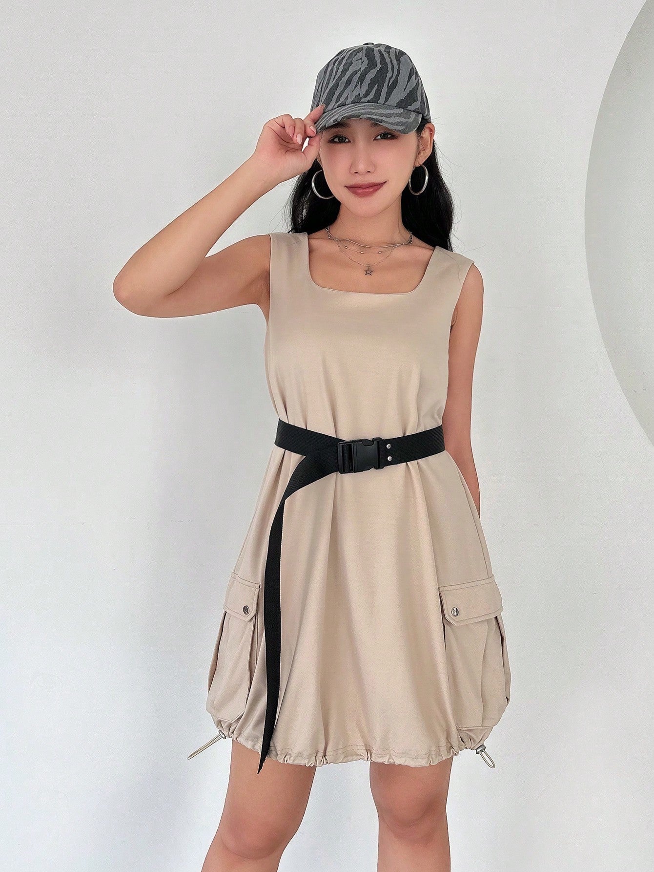 Women's Flip Pocket Drawstring Hem Dress