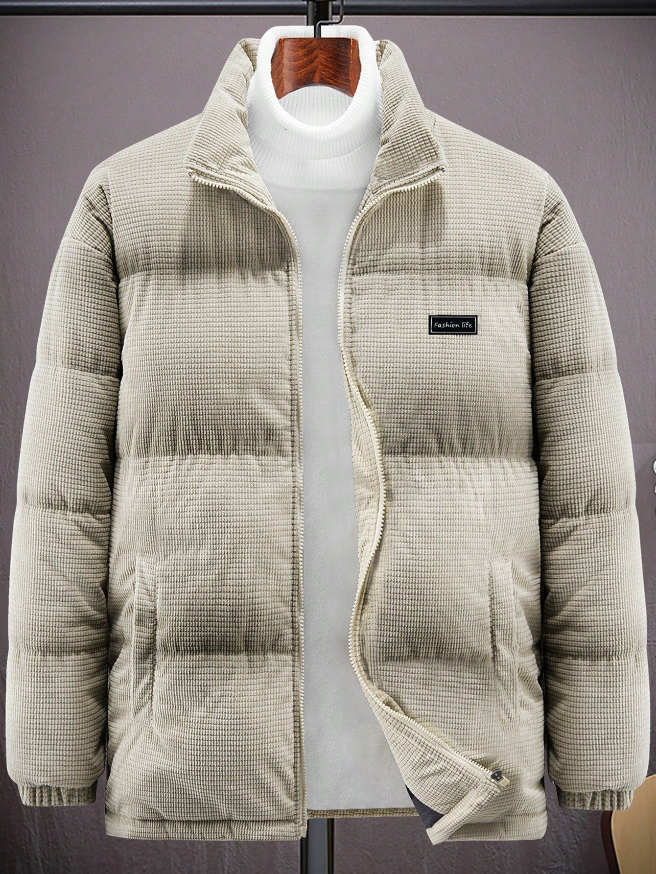 Men's Corduroy Puffer Coat With Letter Patchwork & Zip Closure, Loose Fit, No Sweater Included