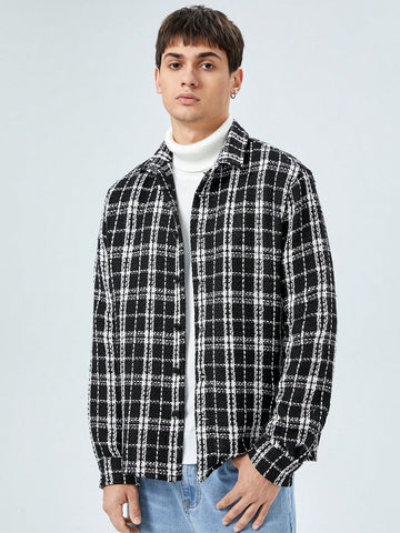 Men Plaid Print Loose Shirt Without Tee