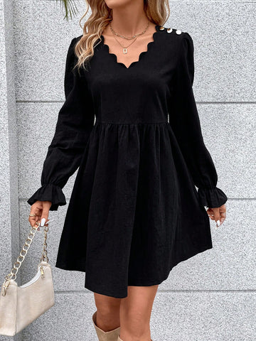 Scallop Trim Flounce Sleeve Dress