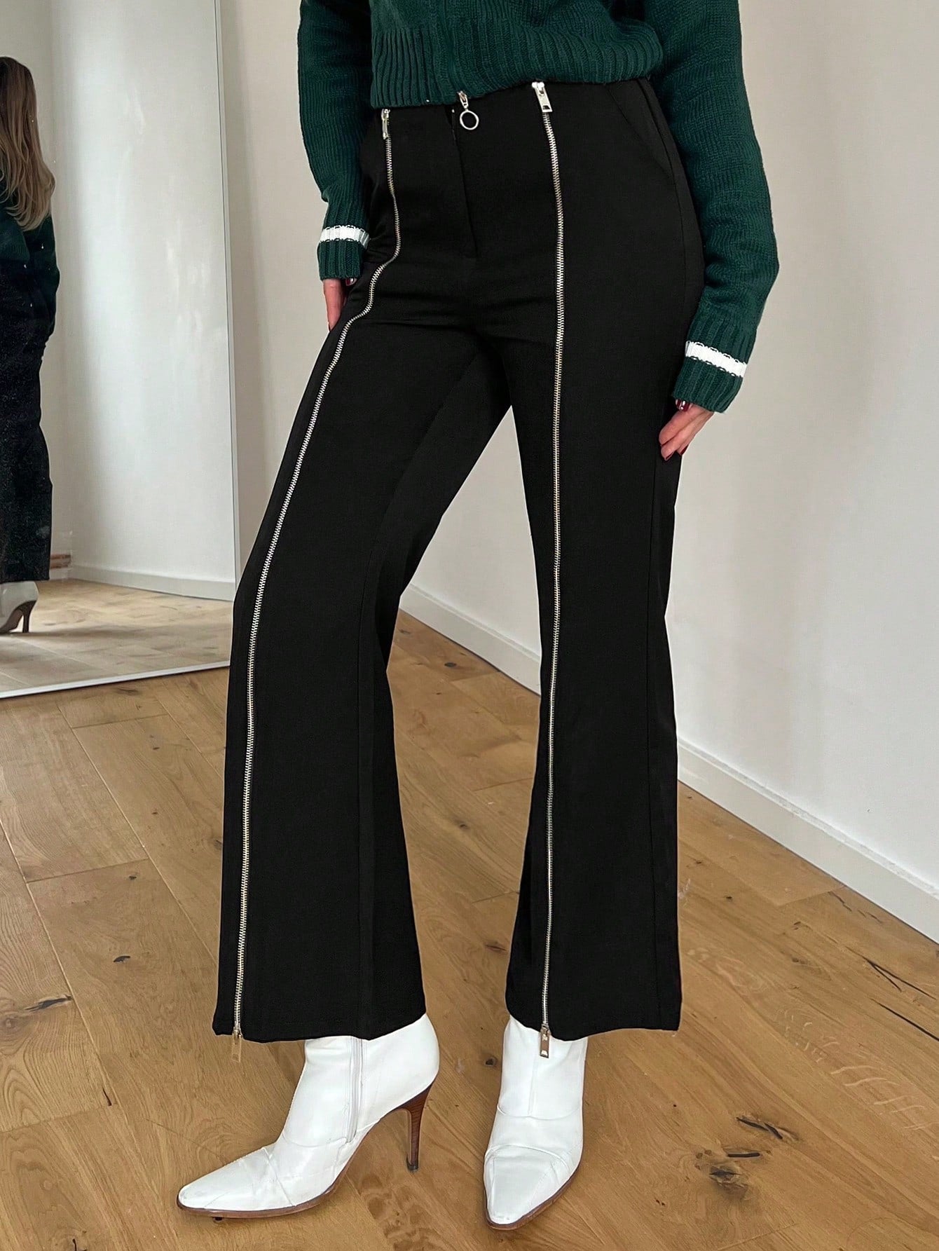 Contrast Piping Flare Leg Suit Pants