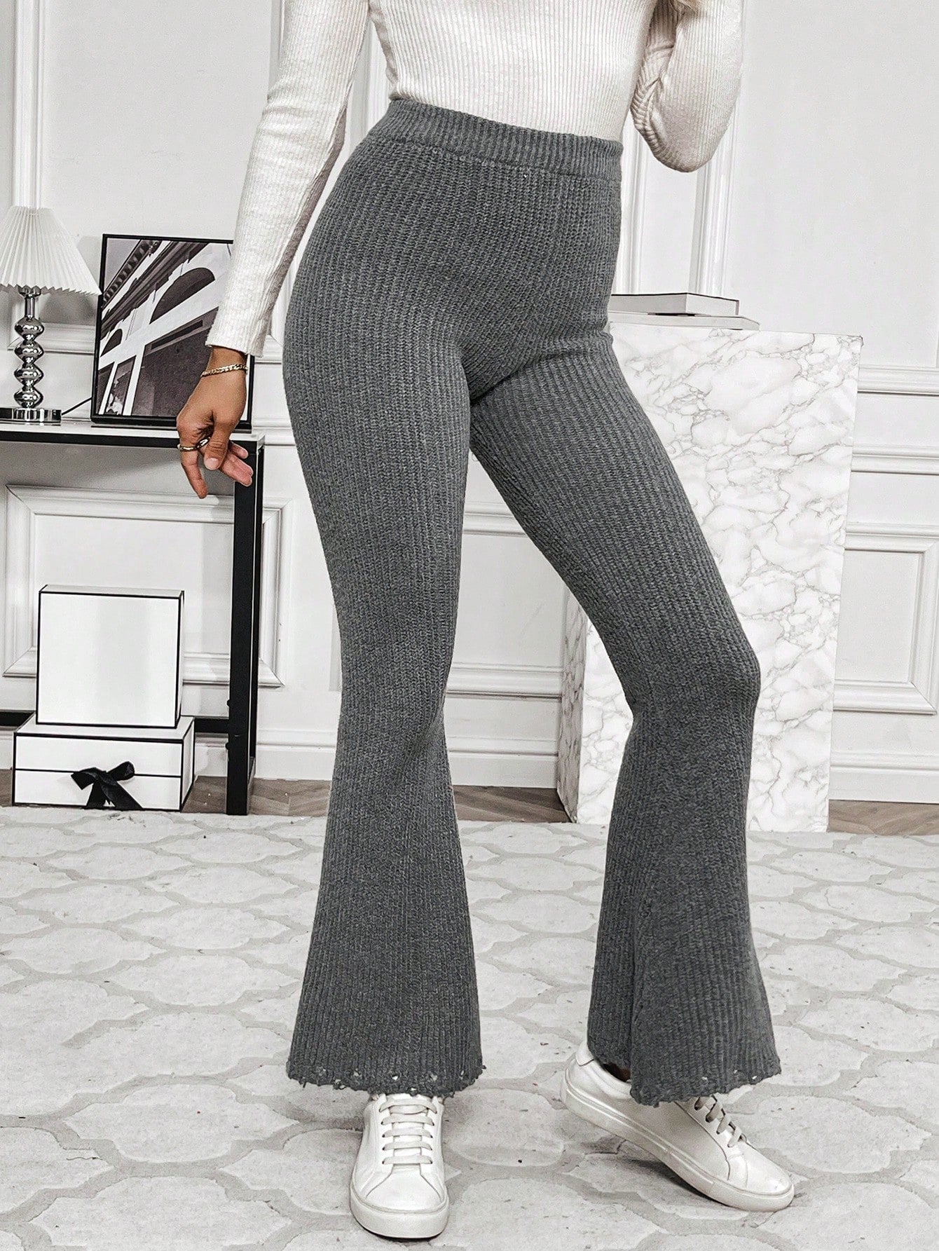 Elastic Waist Flare Leg Knit Pants