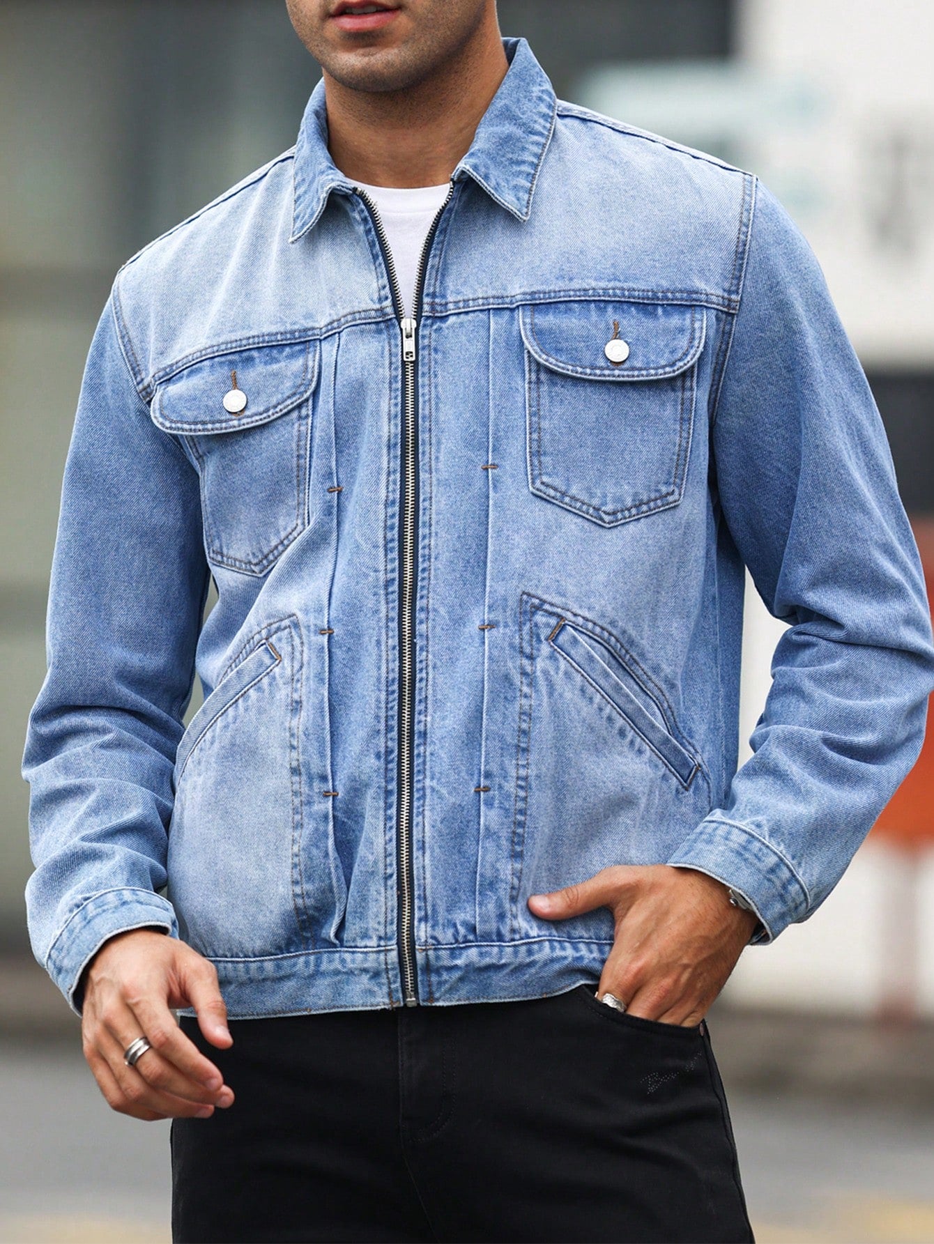 Loose Fit Men's Flap Pocket Denim Jacket