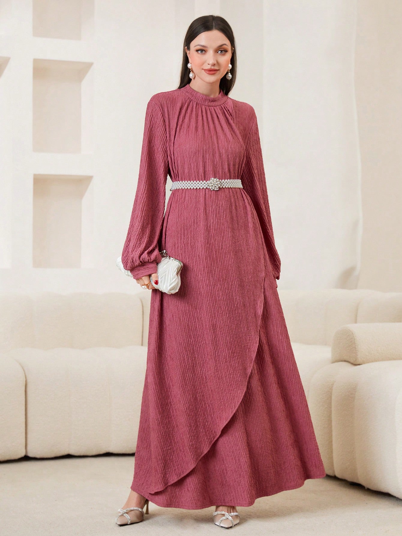 Ladies' Fashionable Solid Color Round Neck Long Sleeve Dress