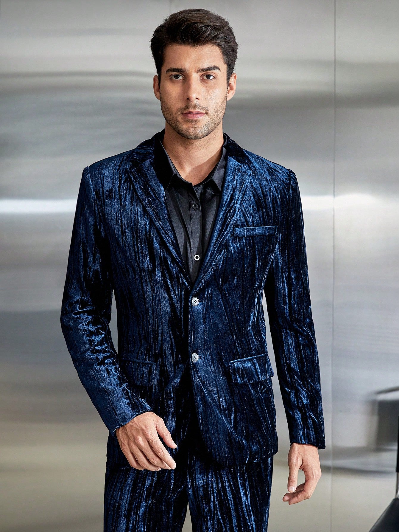 Men's Single Breasted Velvet Blazer