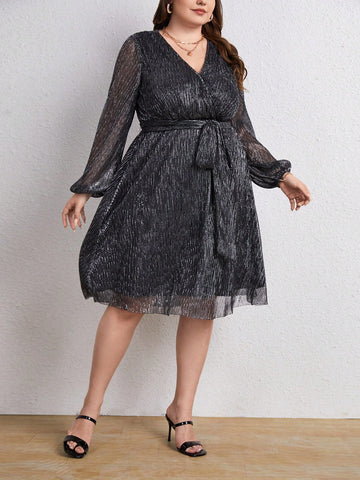 Plus Size Women's Lantern Sleeve Dress With Waist Belt