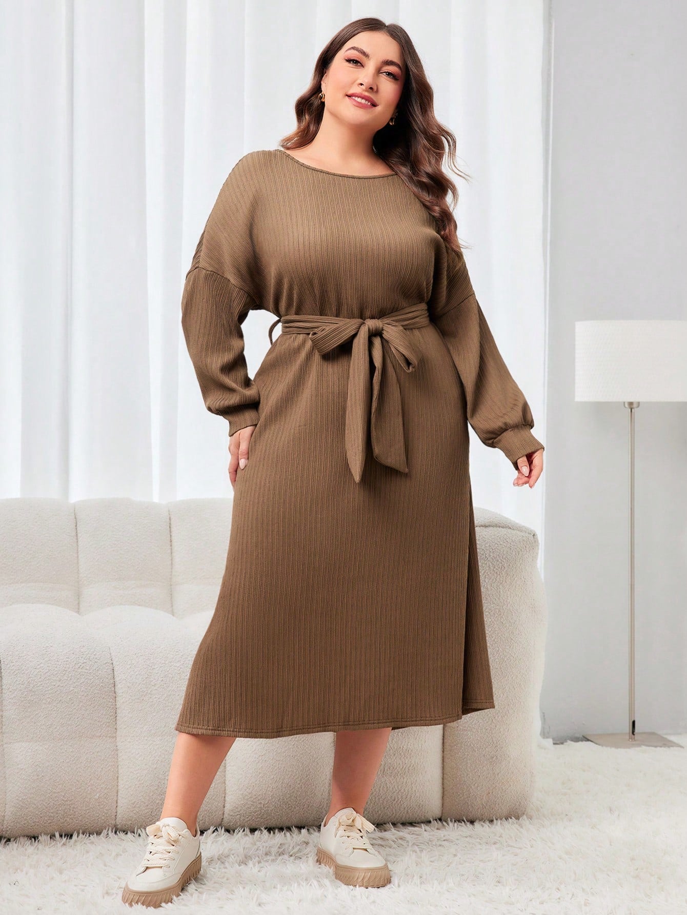 Women's Elegant Plus Size Brown Belted Round Neck Dress