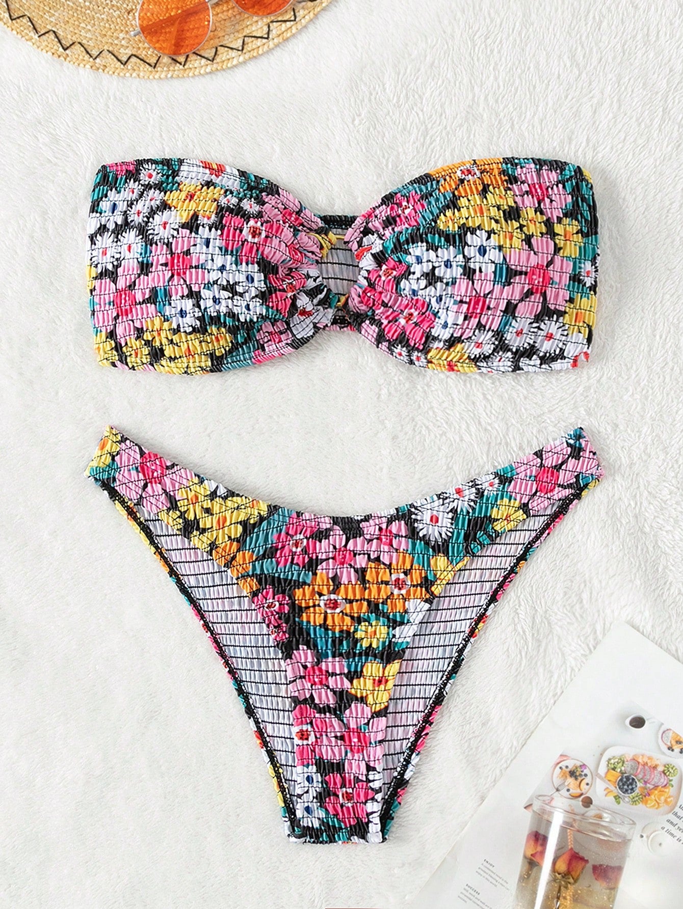 Random Floral Print Ring Decor Bandeau Bikini Set