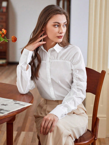 Women's Collared Long Sleeve Pleated Shirt