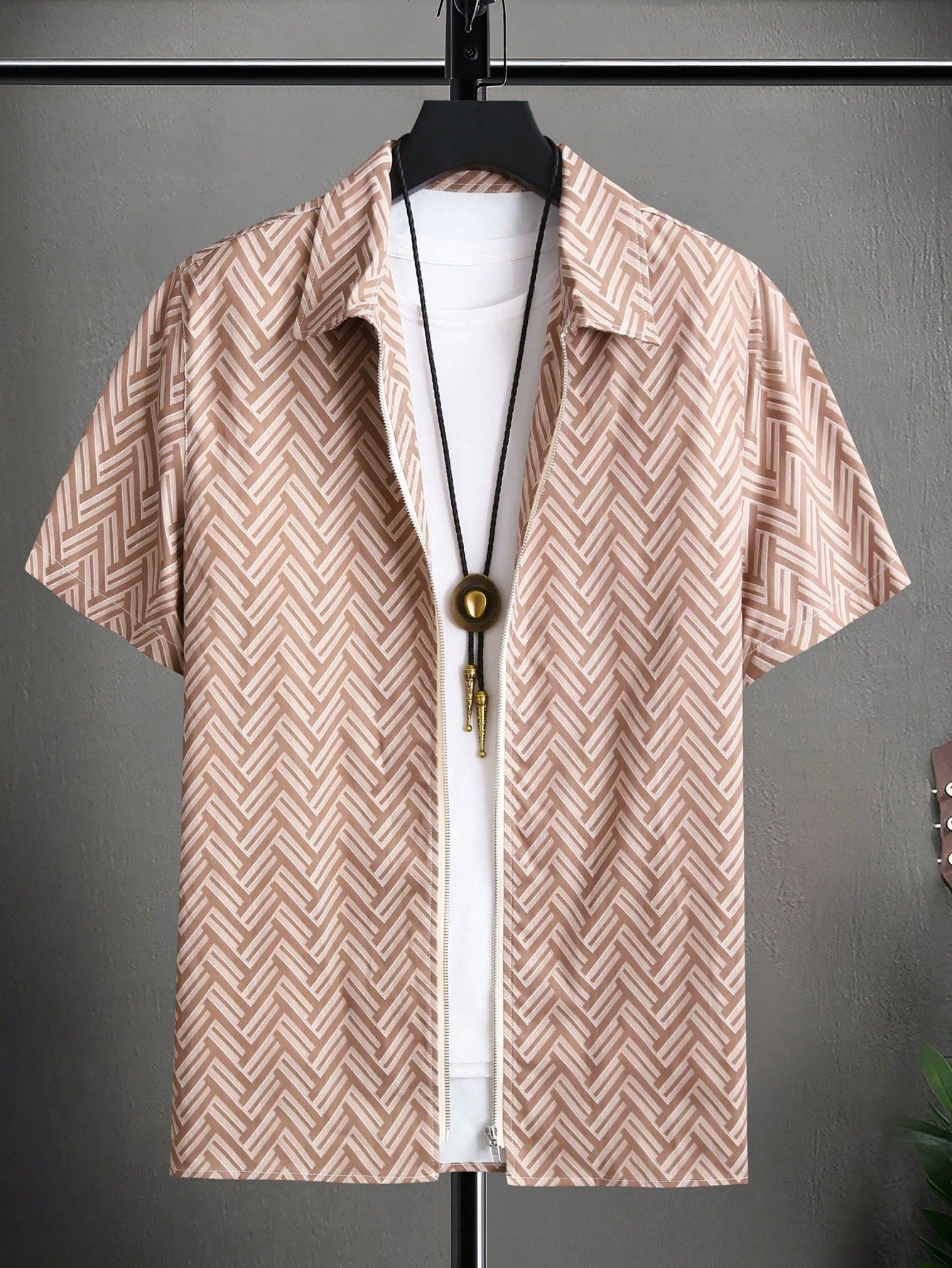 Men's Short Sleeve Geometric Print Shirt