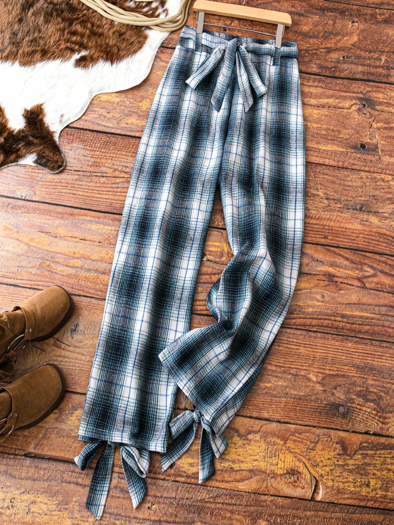 Plus Size Belted Plaid Trousers