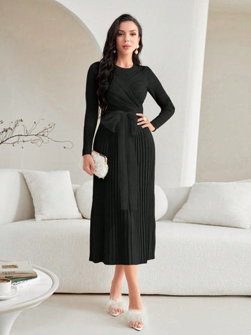 Women'S Round Neck Belted Sweater Dress