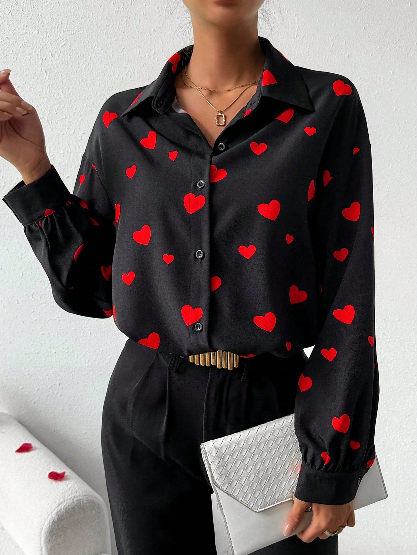 Loose Heart Print Drop Shoulder Blouse