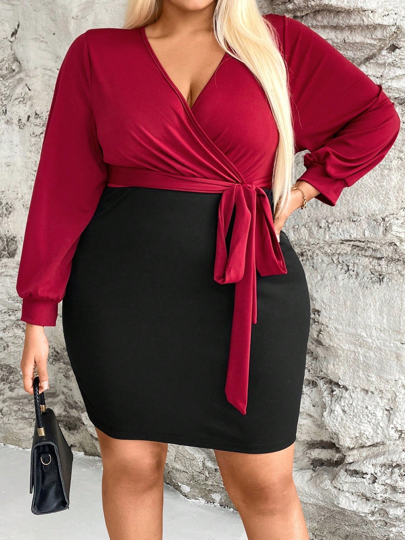 Plus Size Women's Contrast Wrap Collar Dress