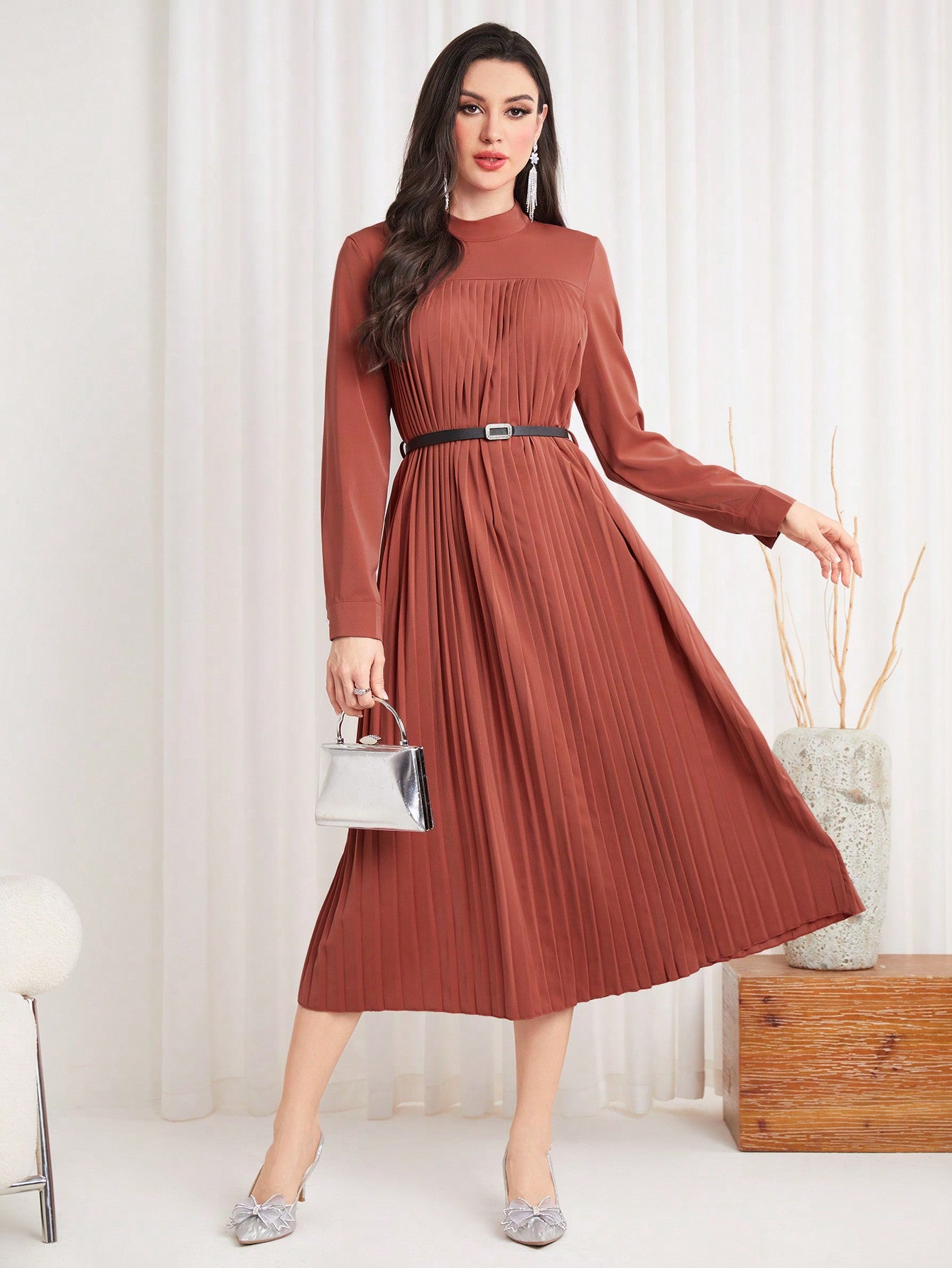 Solid Color Women'S Mock Collar Pleated Dress