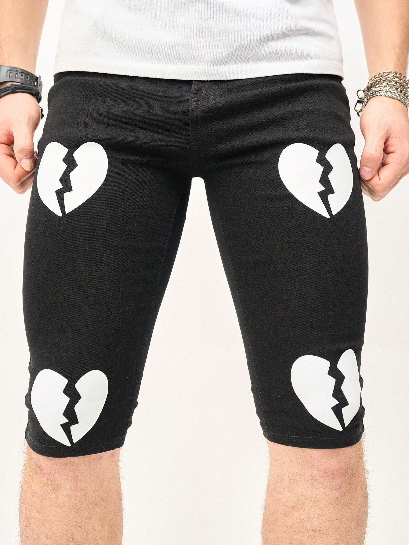 Men's Slim Fit Denim Shorts With Heart-Shaped Printed Design